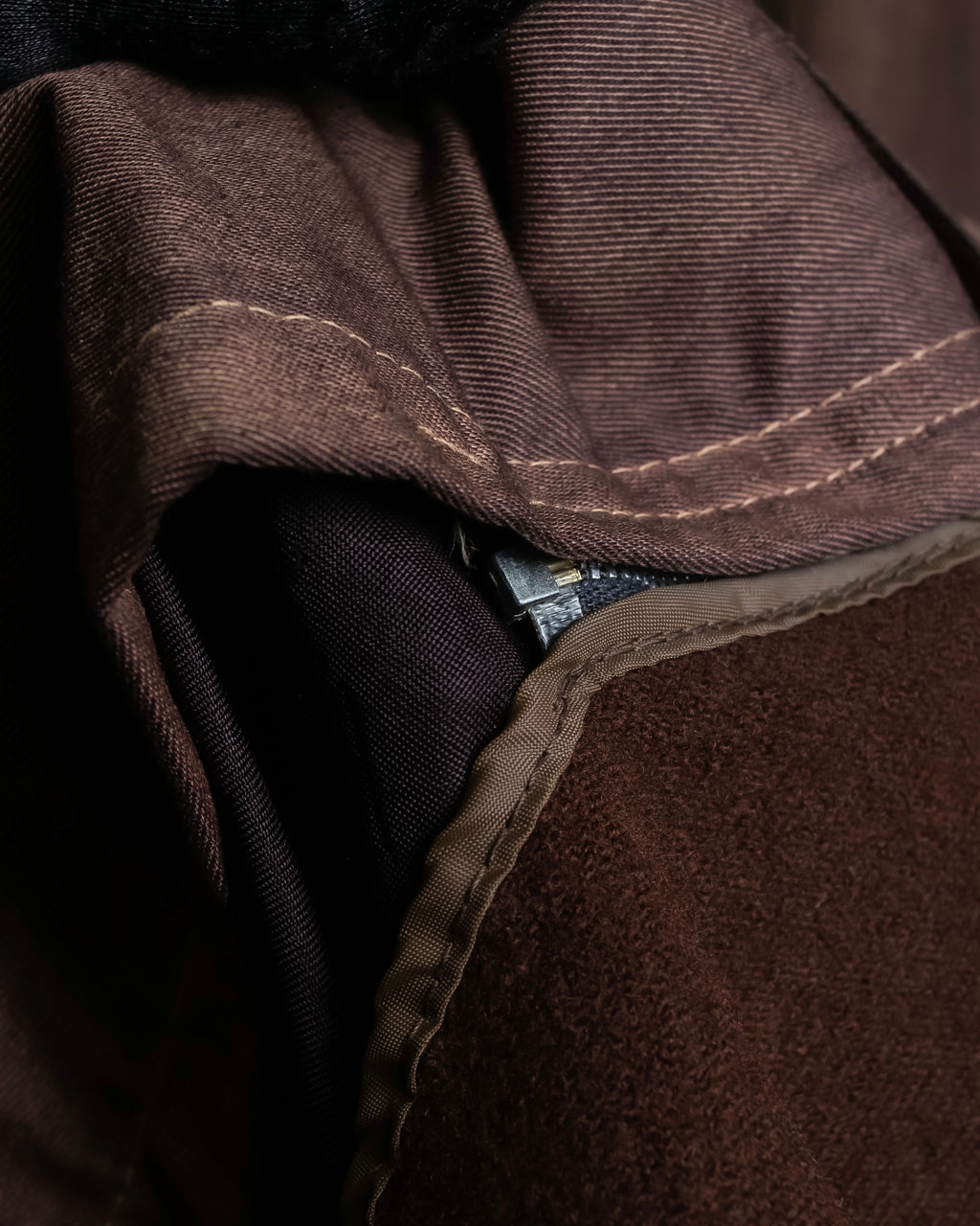 "CHRISTIAN DIOR MONSIEUR"
 Dark brown oversized trench coat