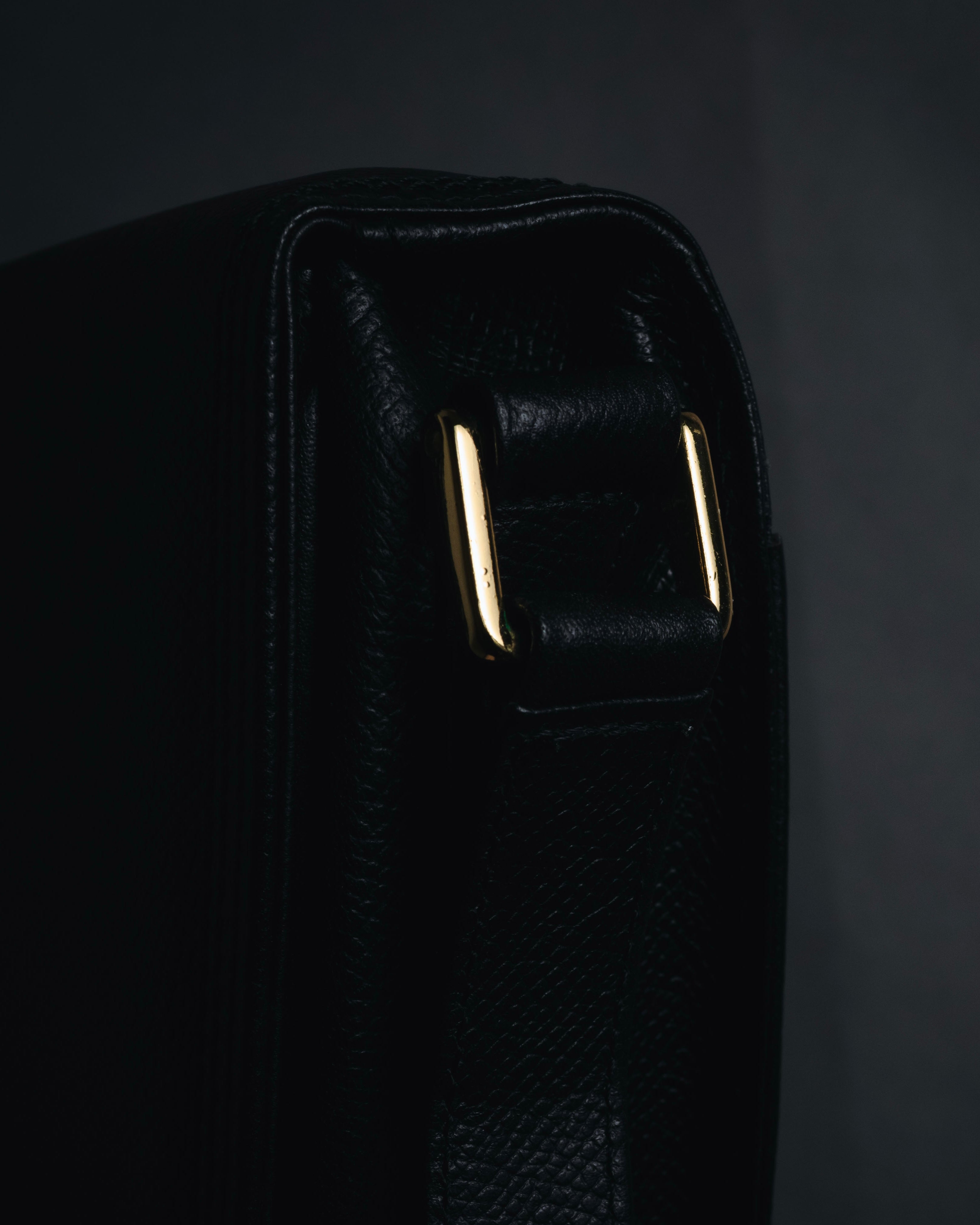 "VALENTINO GARAVANI" 80’s-90’s baroque hardware saddle shoulder bag