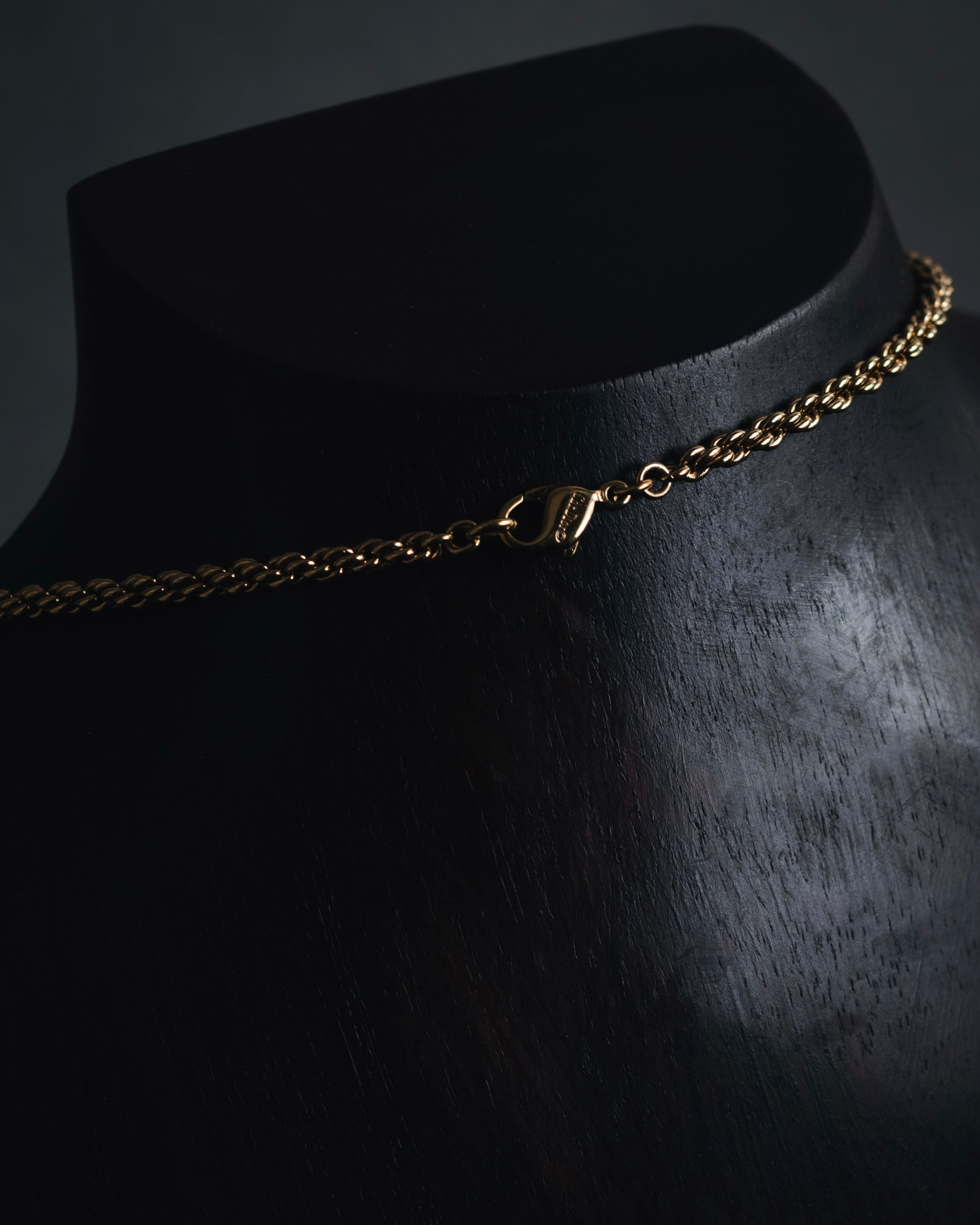 –SPECIAL– "Christian Dior" 80’s cross motif rope chain necklace with 2way brooch pendant