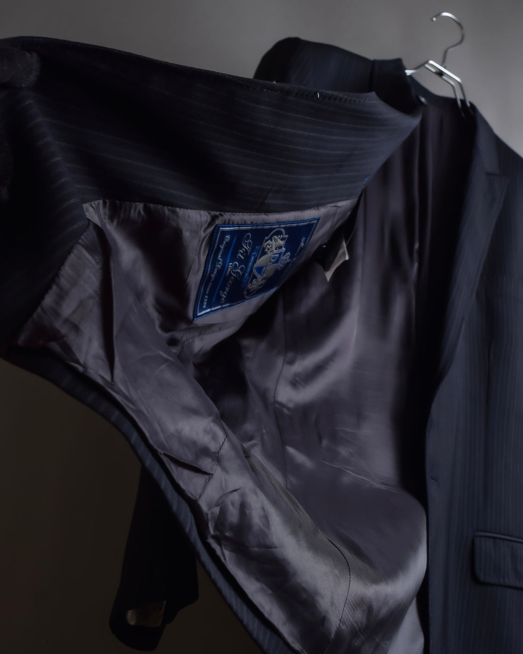 "Dolce & Gabbana" Italian tailoring stripes set up