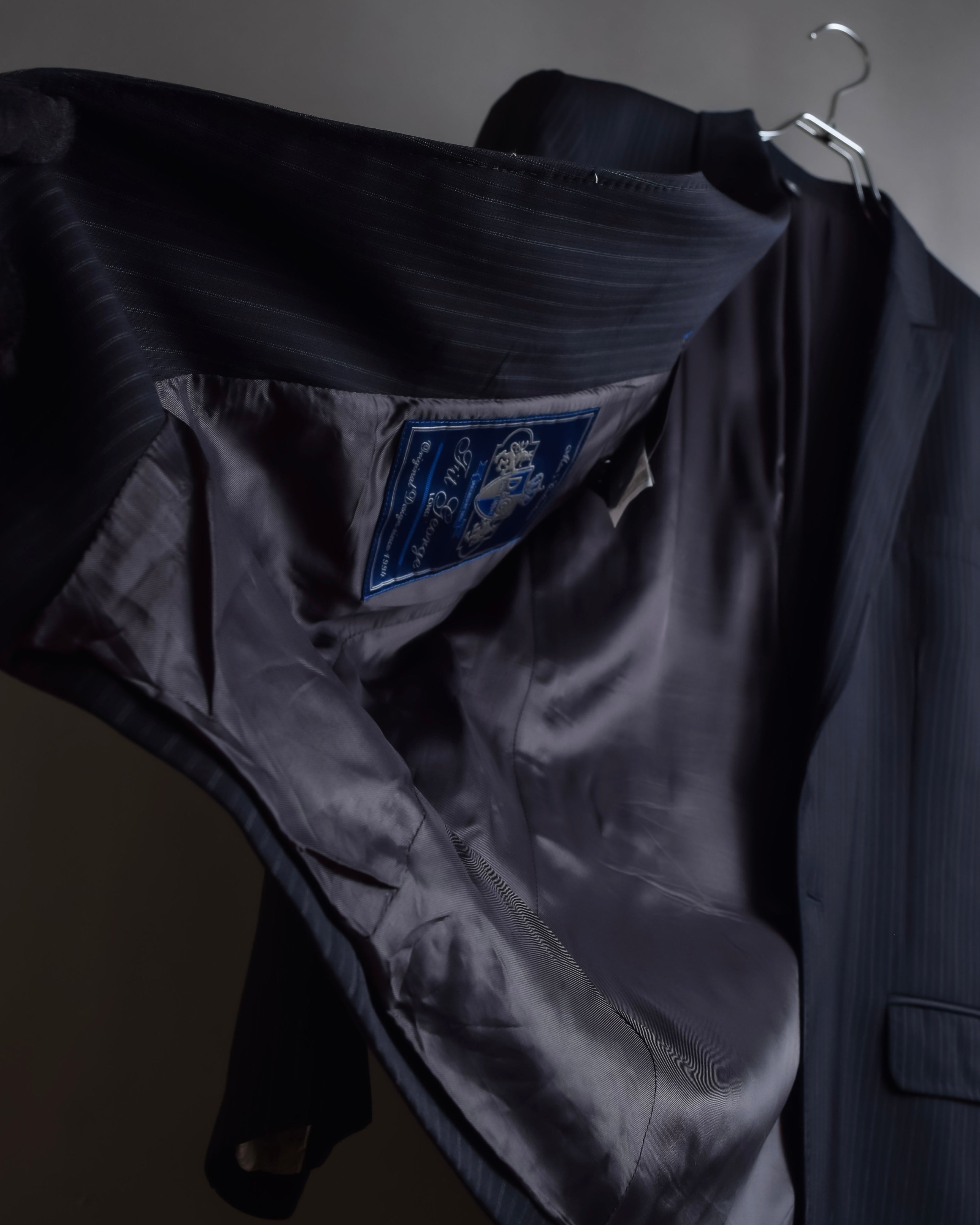 "Dolce & Gabbana" Italian tailoring stripes set up