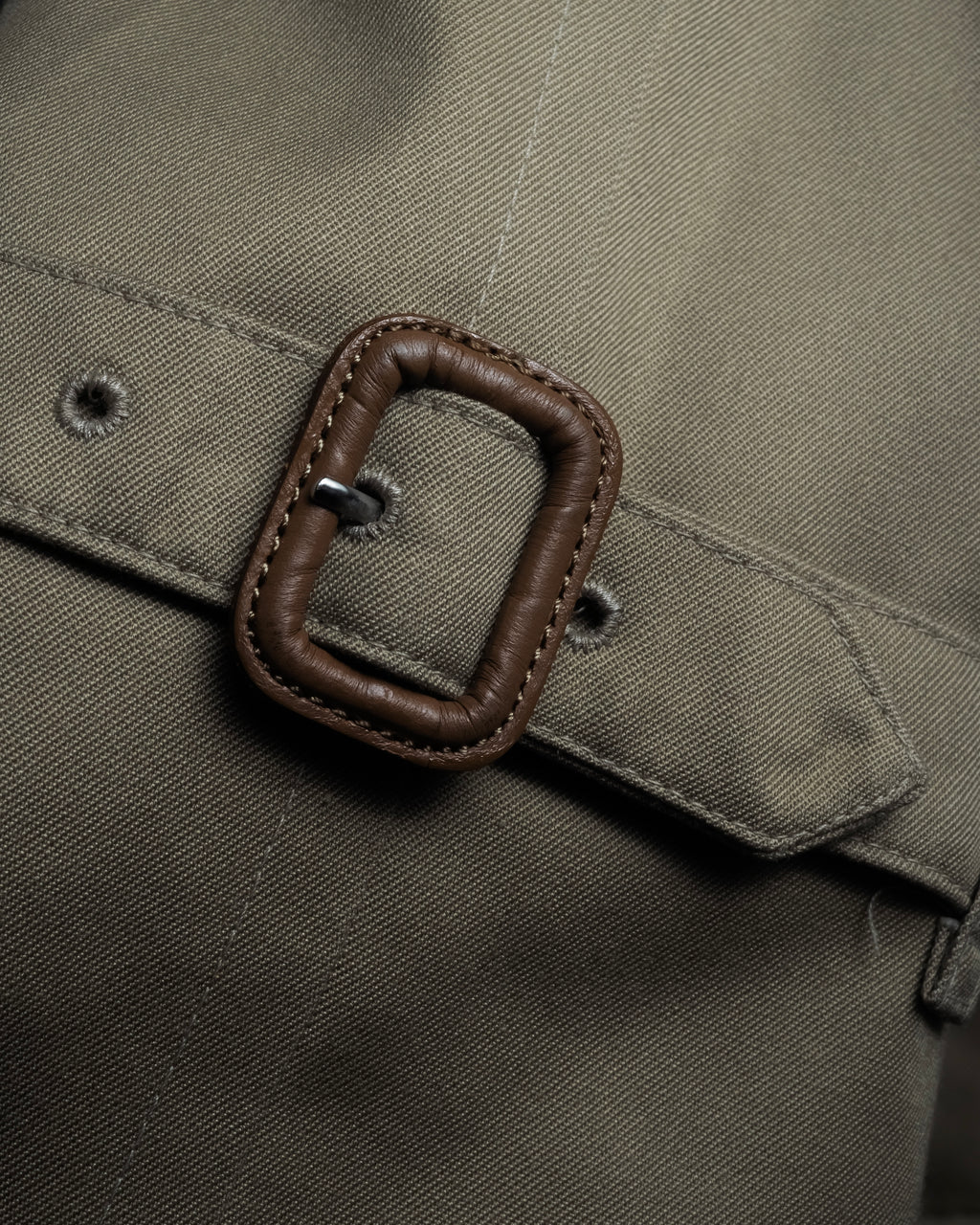 "BURBERRYS" Traditional detail double-breasted stand color trench coat