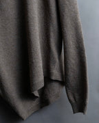 "MAISON MARGIELA 2005's AW " Twisted detail V-neck knit