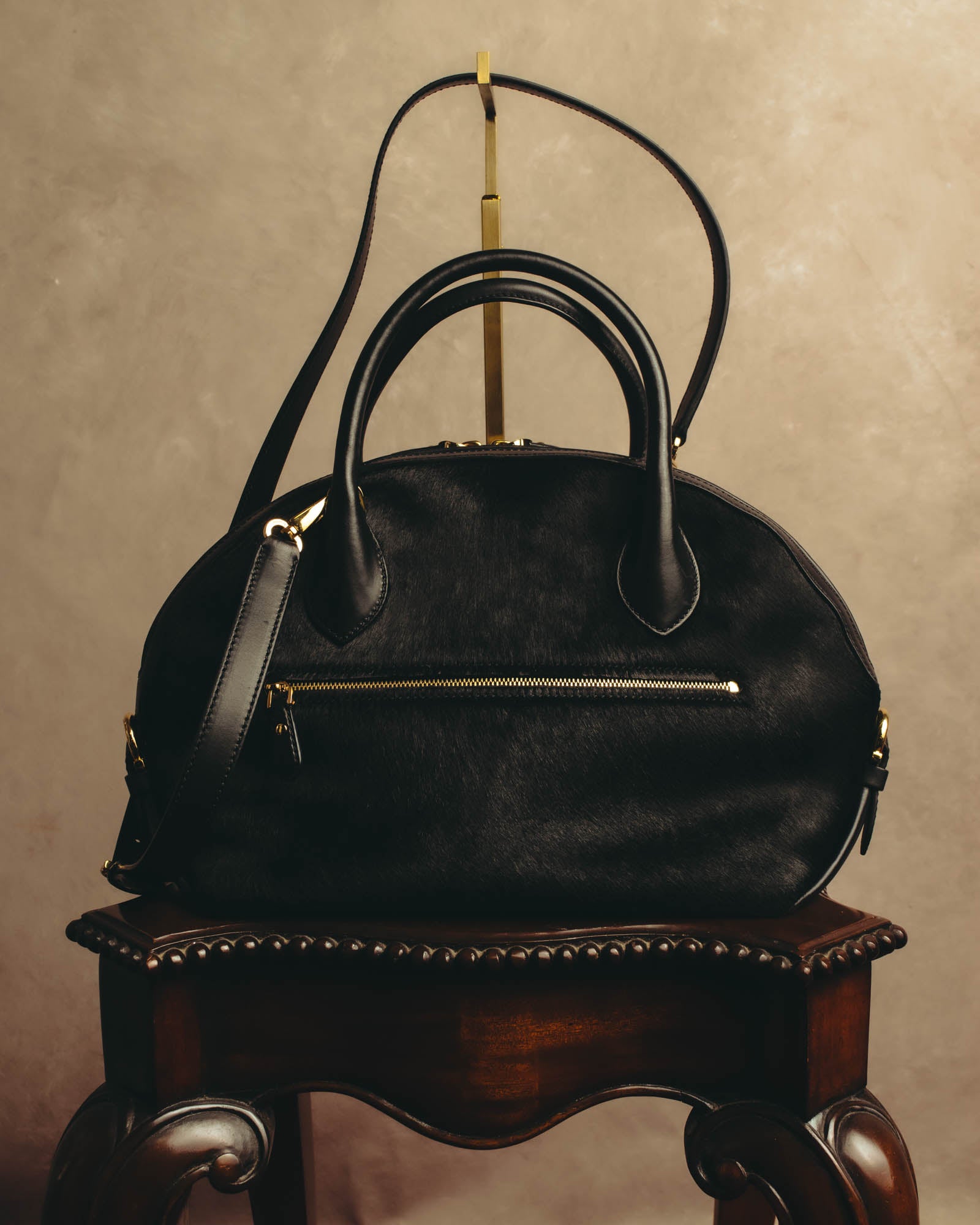 -SPECIAL- “Salvatore Ferragamo“ 90's-00's Gancini pony hair and leather dual-way boston bag