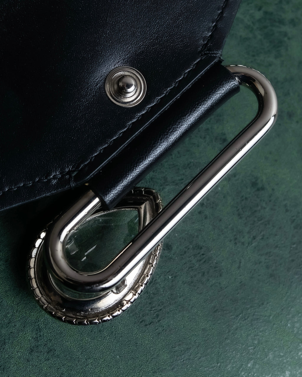 "Alexandar McQueen" Two-tone crystal clasp leather shoulder wallet