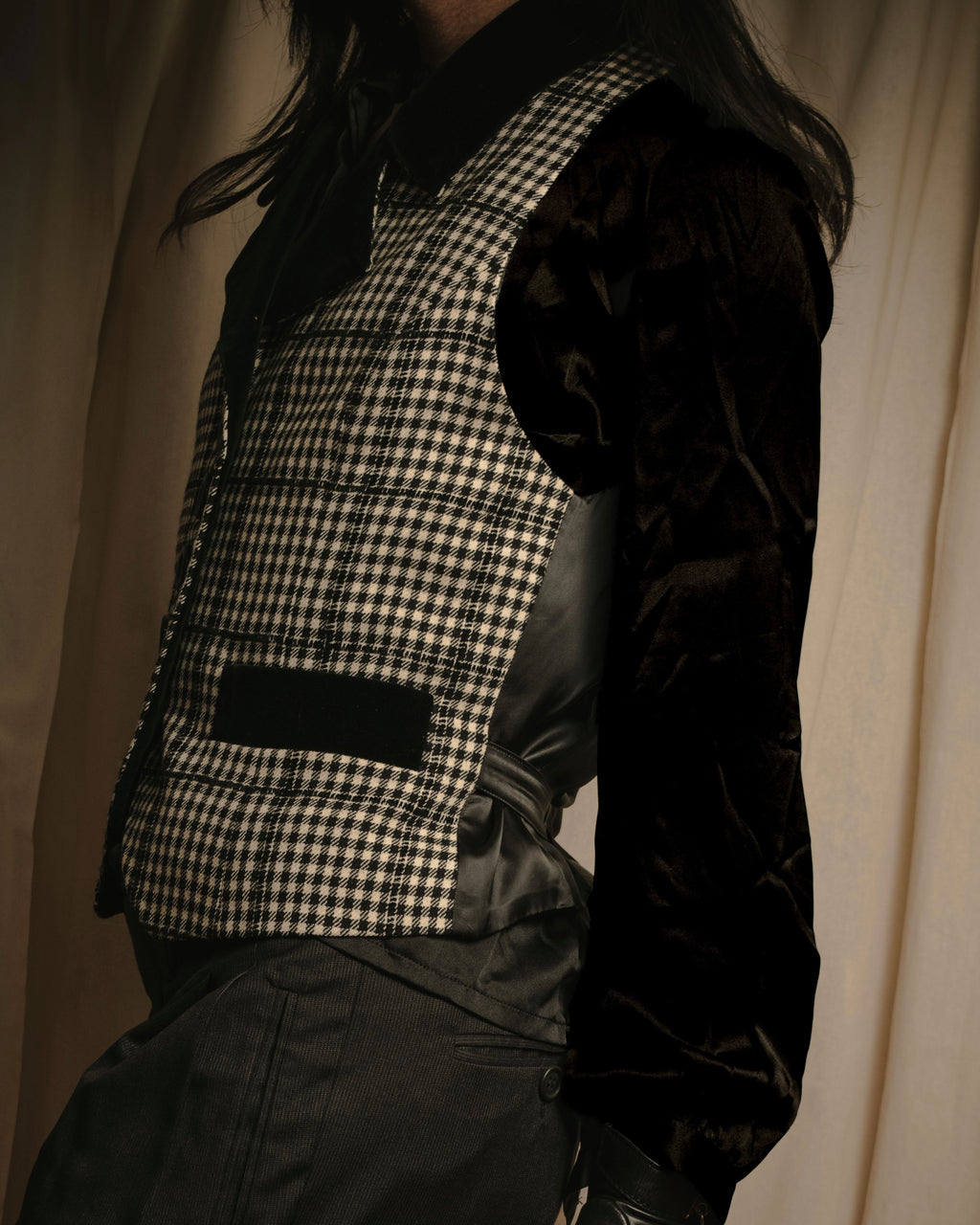 –SPECIALS– "Yves Saint Laurent" 90’s Mid gingham check velvet lapel tailored vest