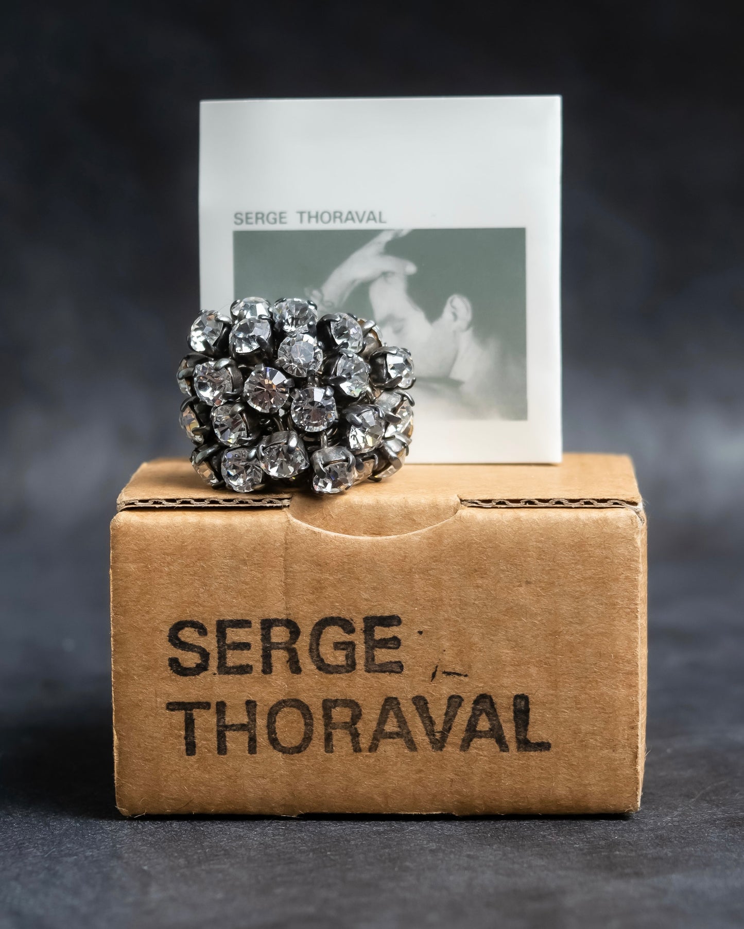 "SERGE THORAVAL" Crystal top chain braided ring