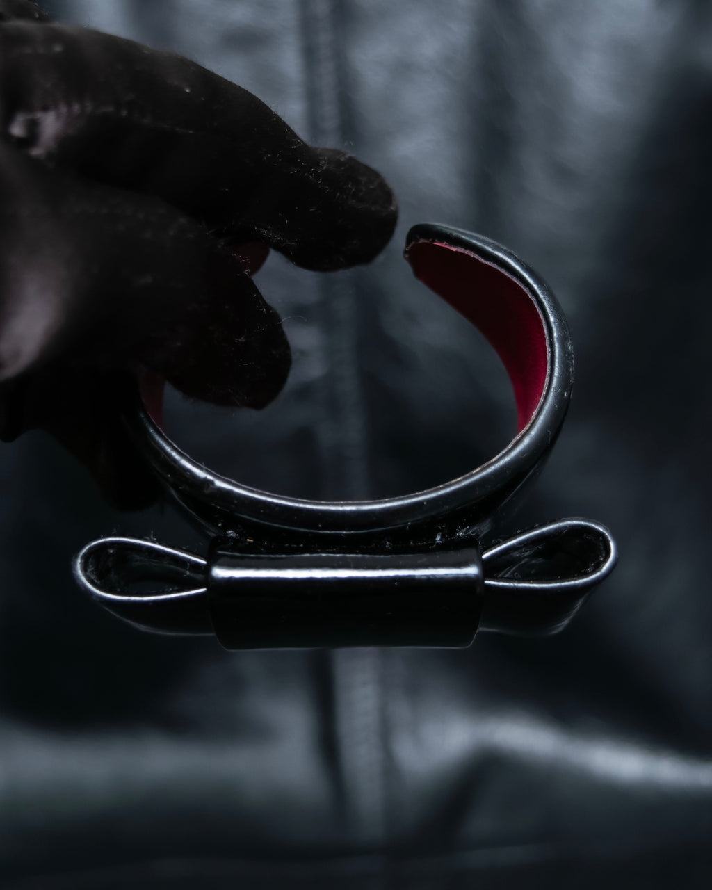 "miu miu"  Ribbon design bangle