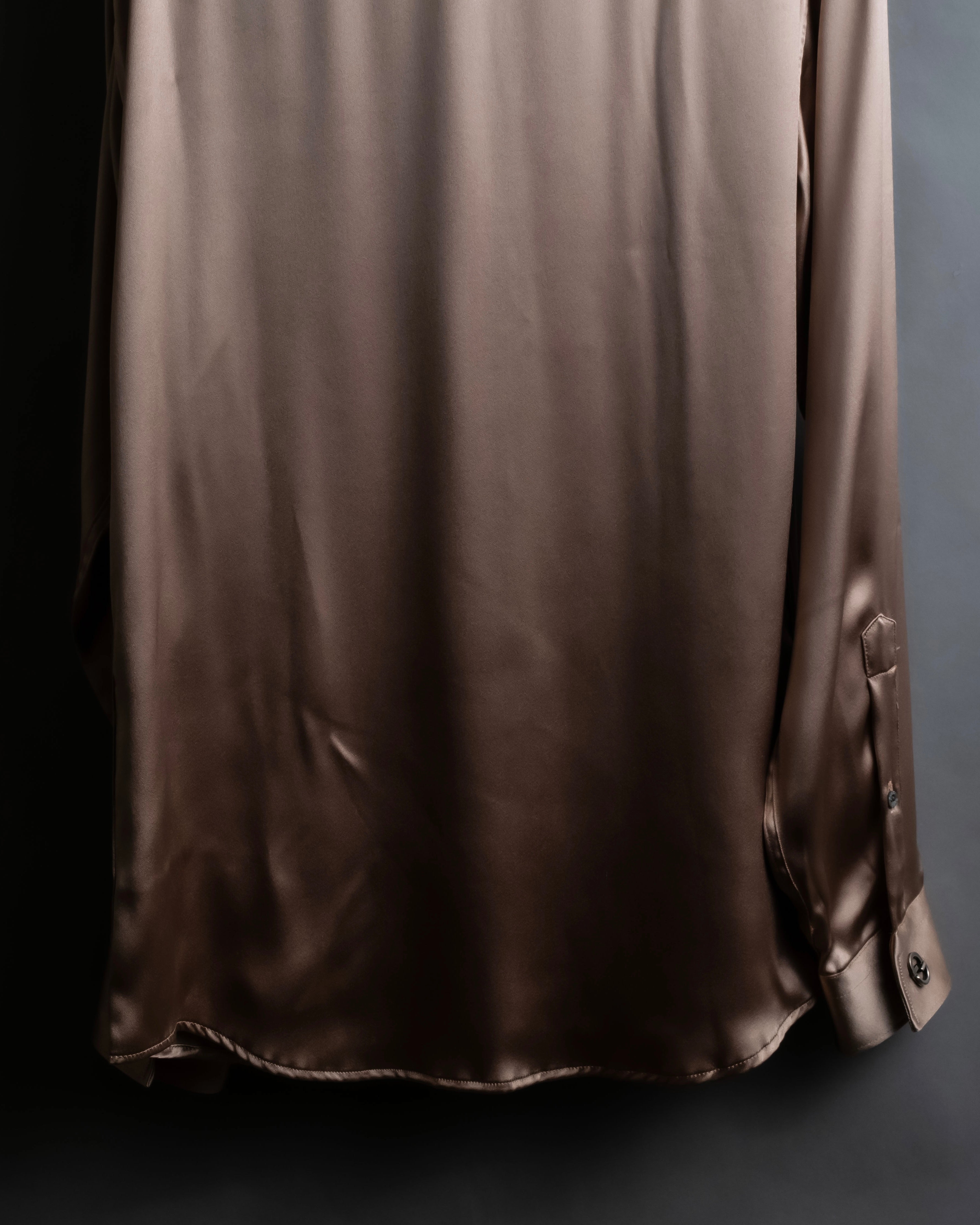 "GUCCI" Ecru beige glossy wide collar shirt