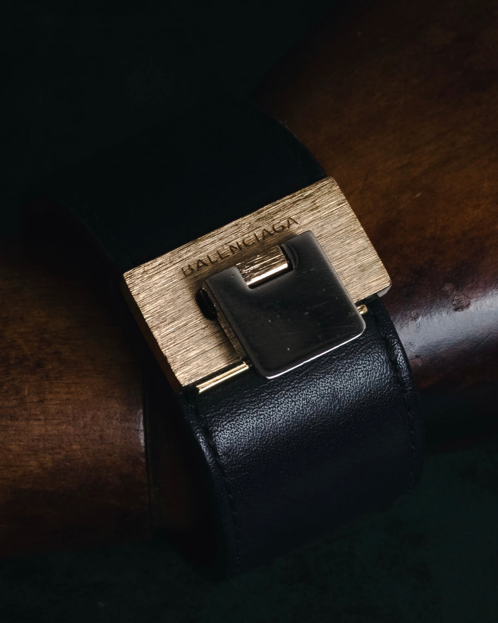 "BALENCIAGA" 2014-2016 Turn-lock leather bracelet
