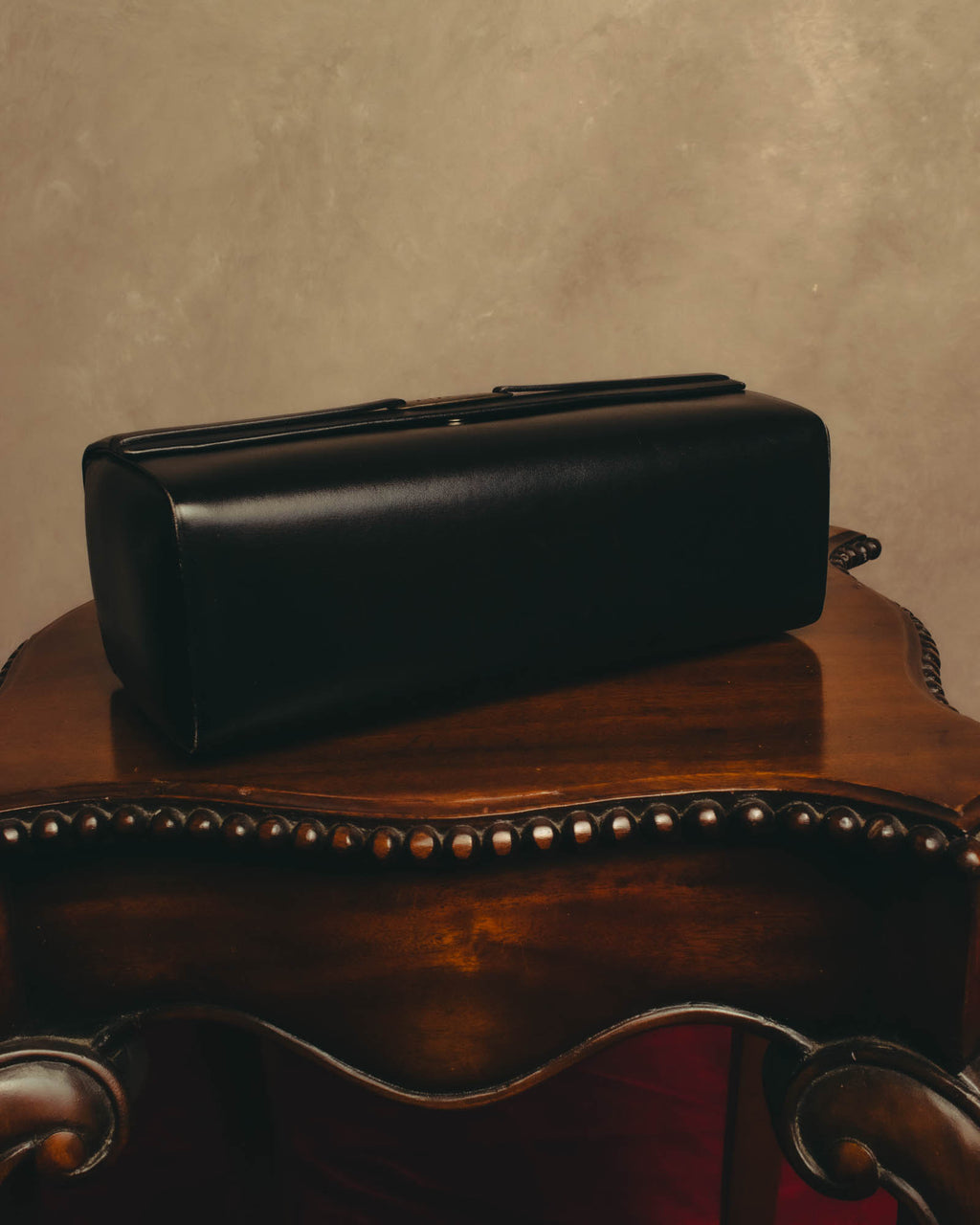 "LOEWE" Classic smooth leather top handle bag