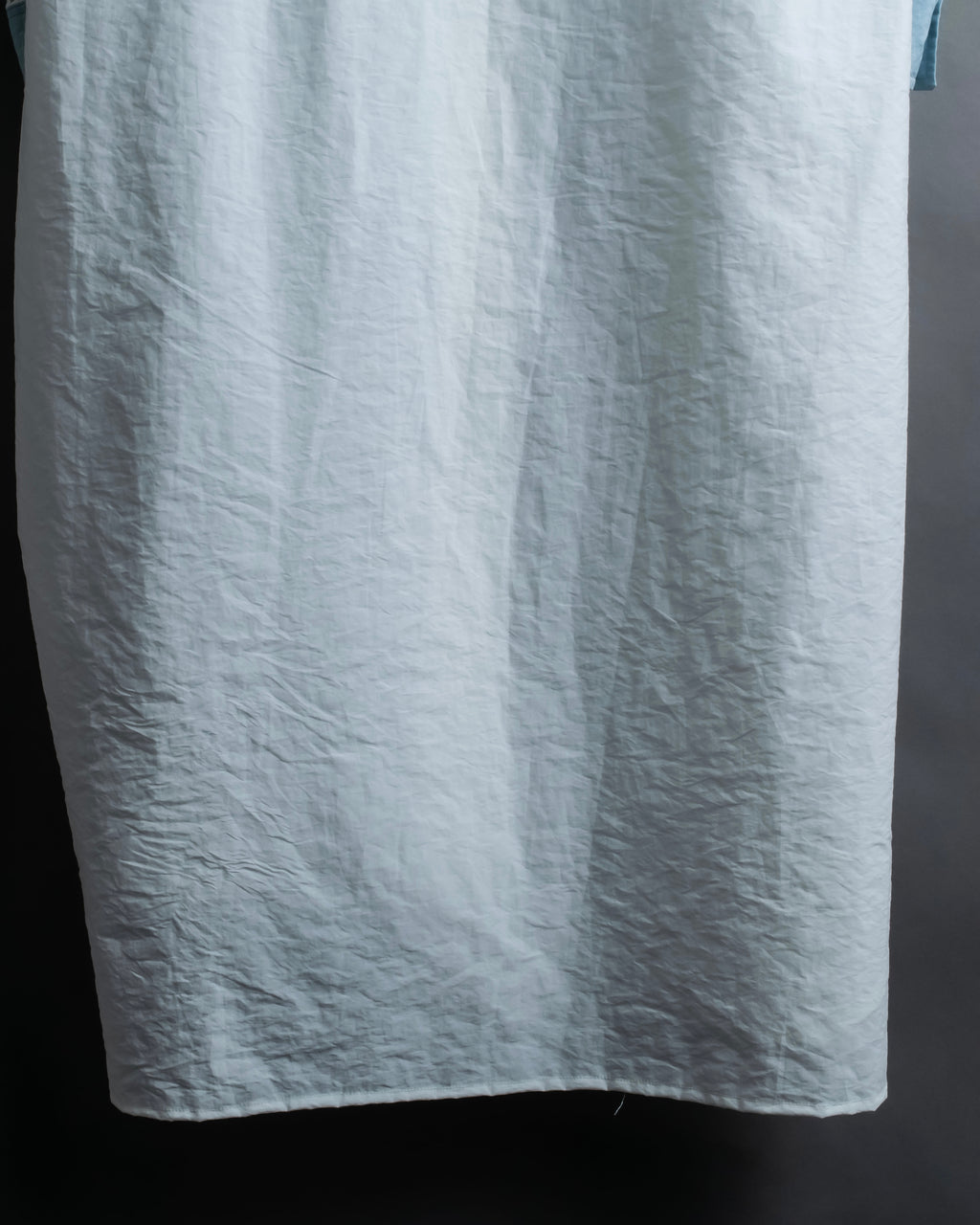 "LOEWE" Asymmetrical waist ribbon design long shirt