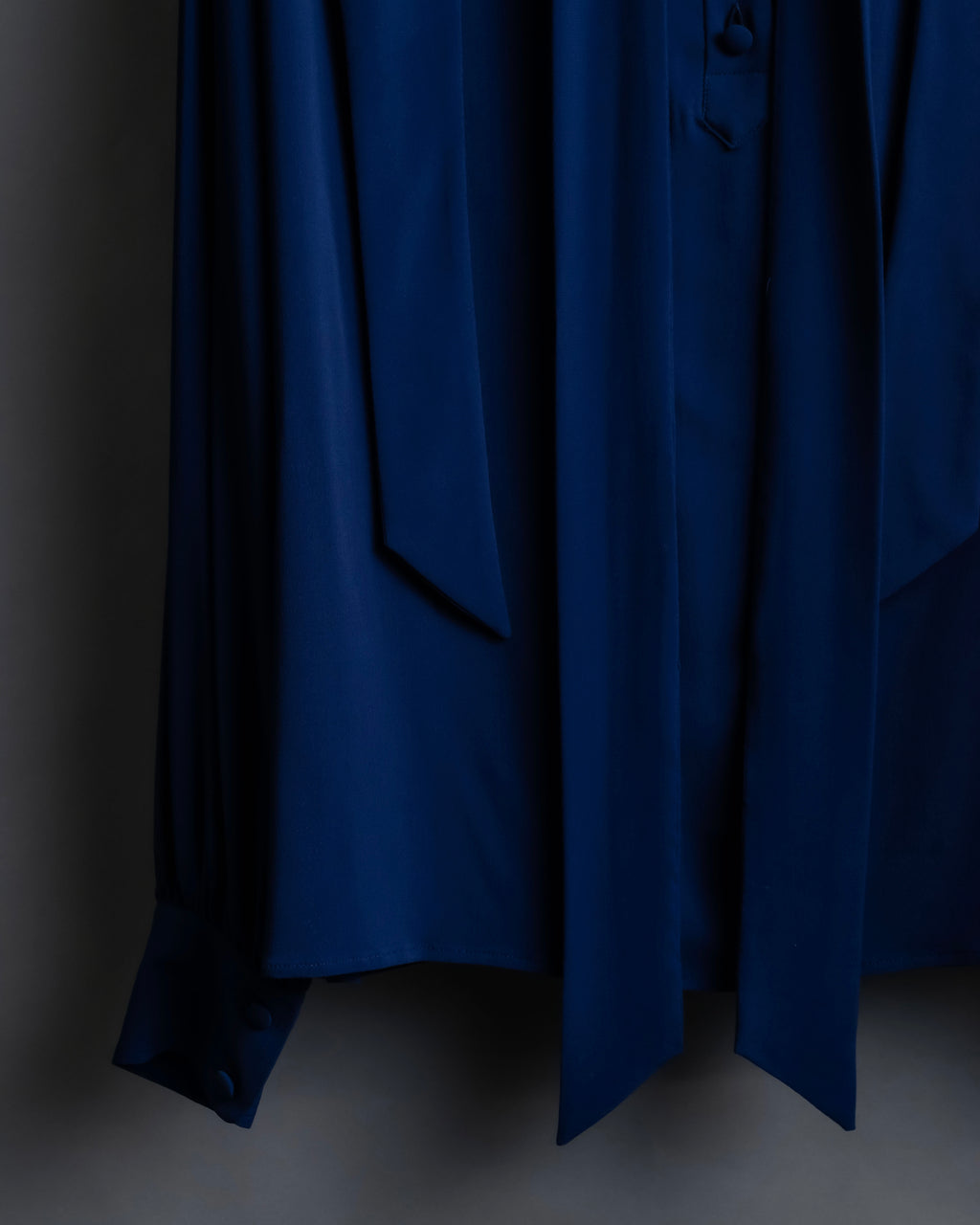 "BALENCIAGA" 16AW Pussy bow sailor shirt