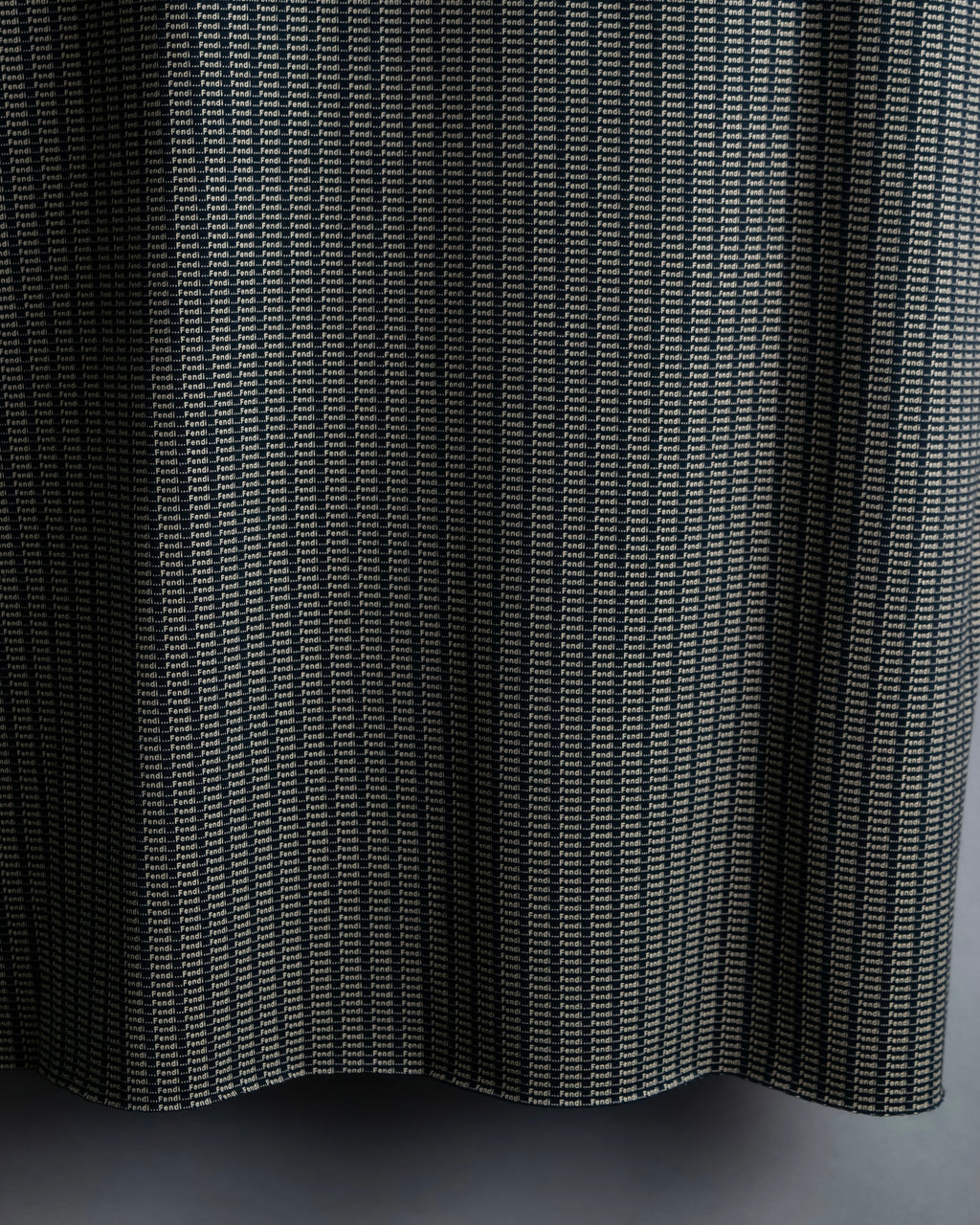 "FENDI" Logo print V-neck sleeveless top