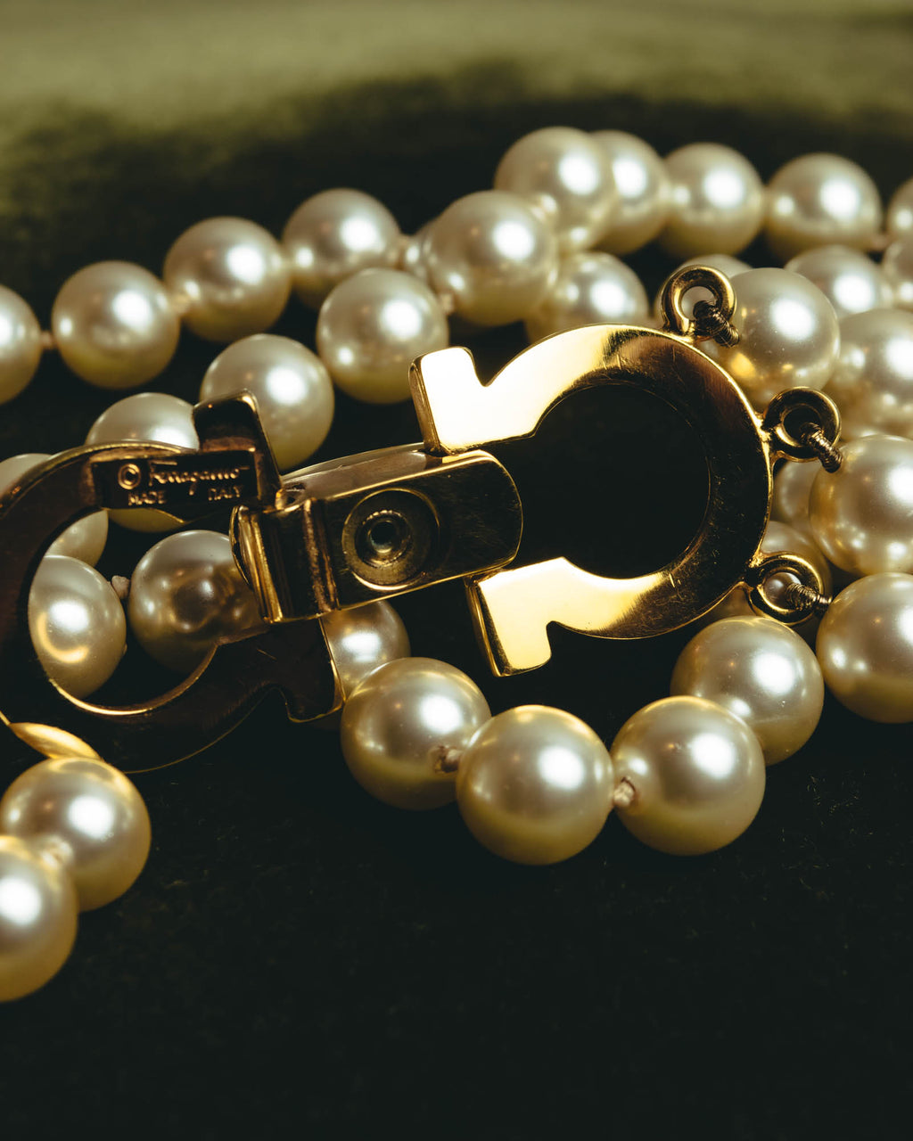 "Salvatore Ferragamo" 80's-90's Gancini three-strand pearl-style necklace