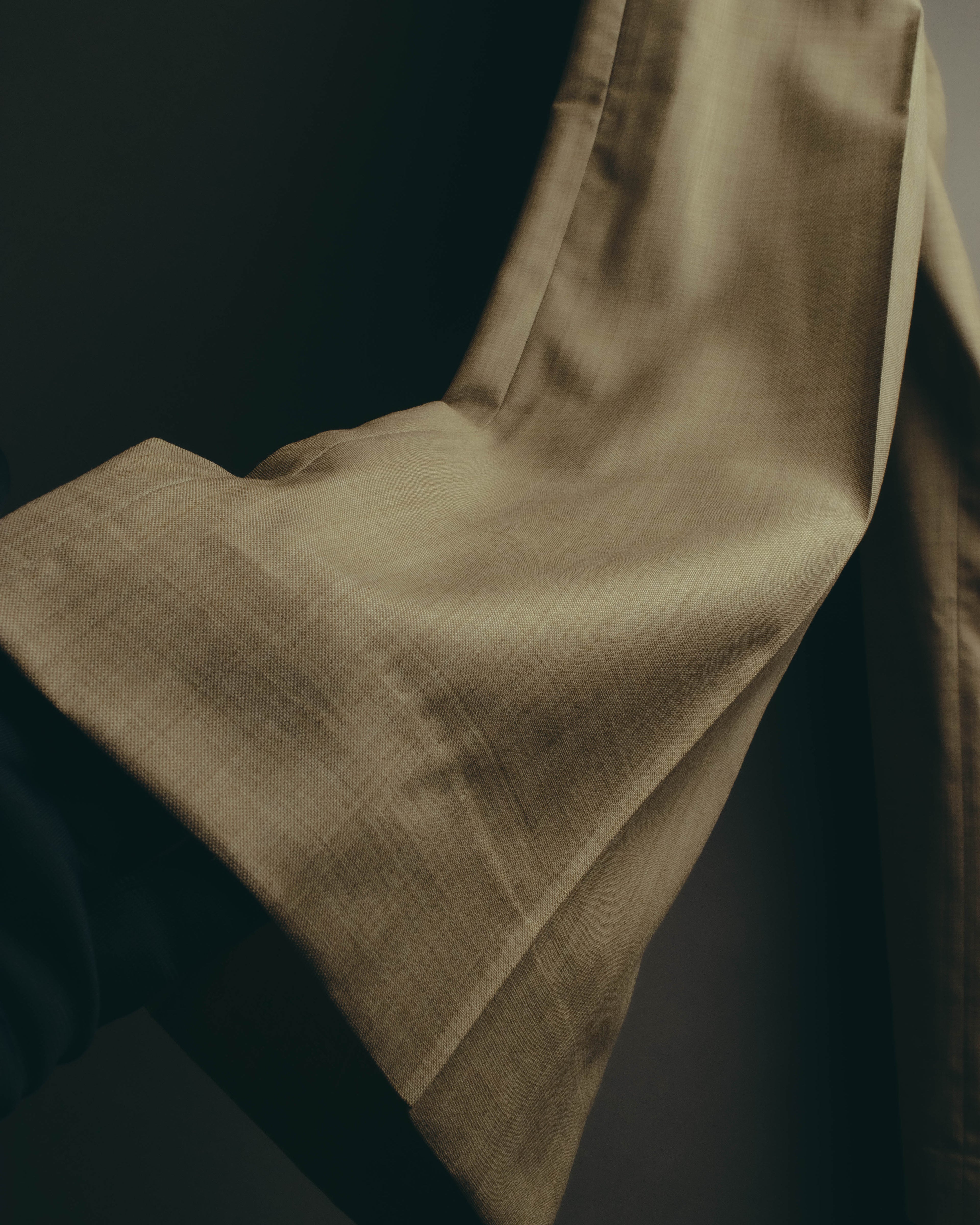 -SPECIAL- "HERMÈS" 90's-00's Wool silk tailored asymmetrical setup suit
