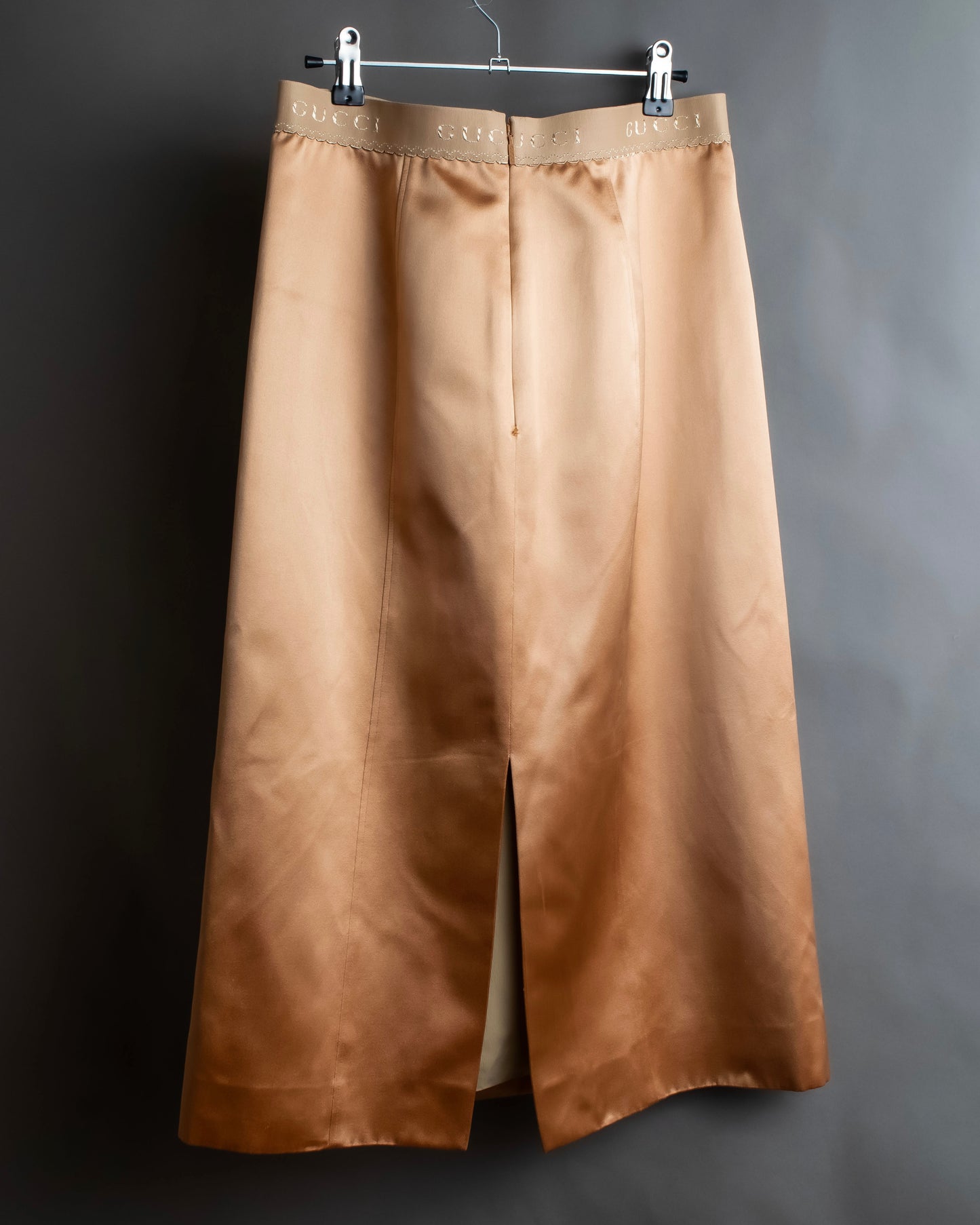 "GUCCI" 100% silk glossy cropped length skirt