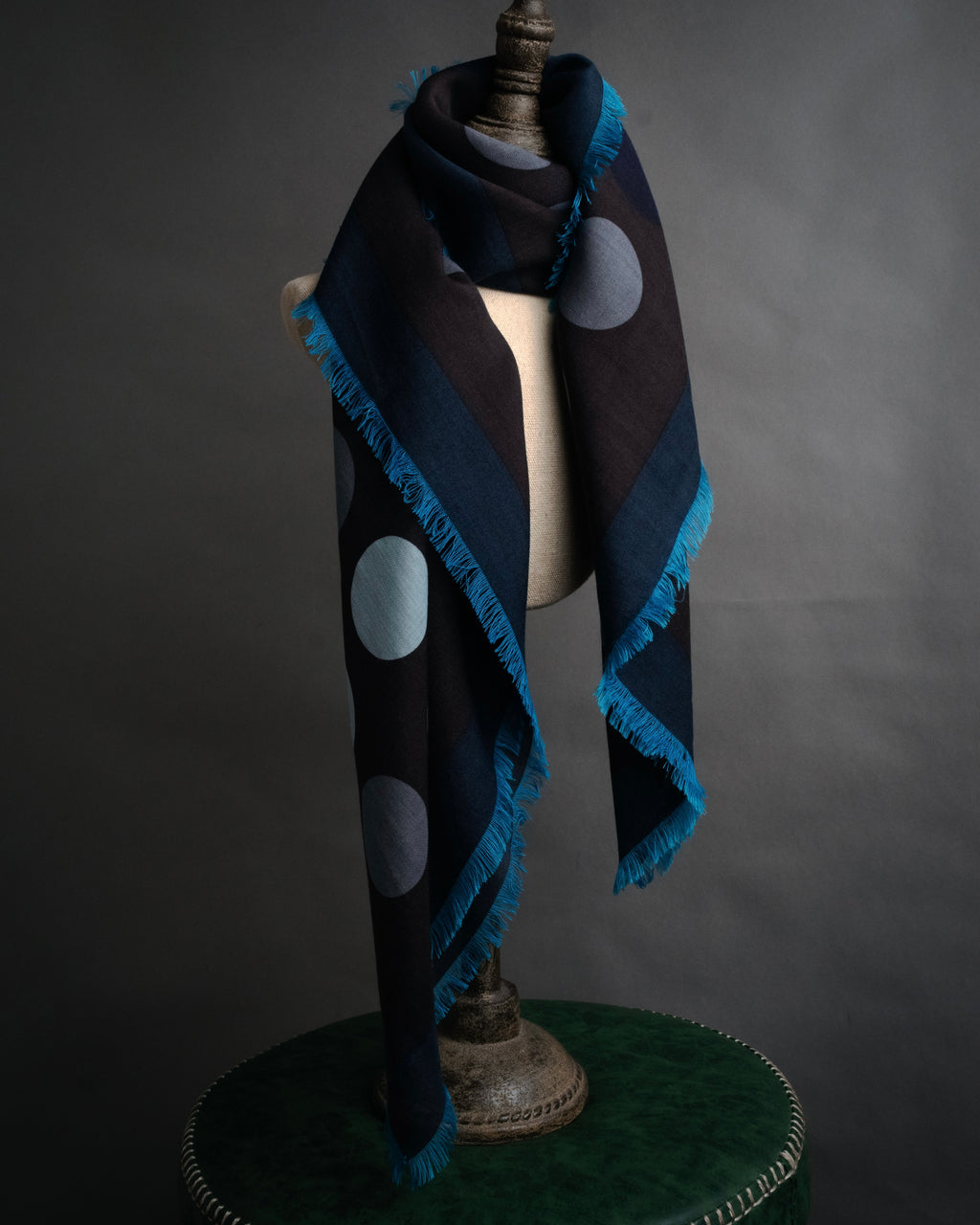 “HERMÈS” 10's-20's Polka dot wool silk fringed stole