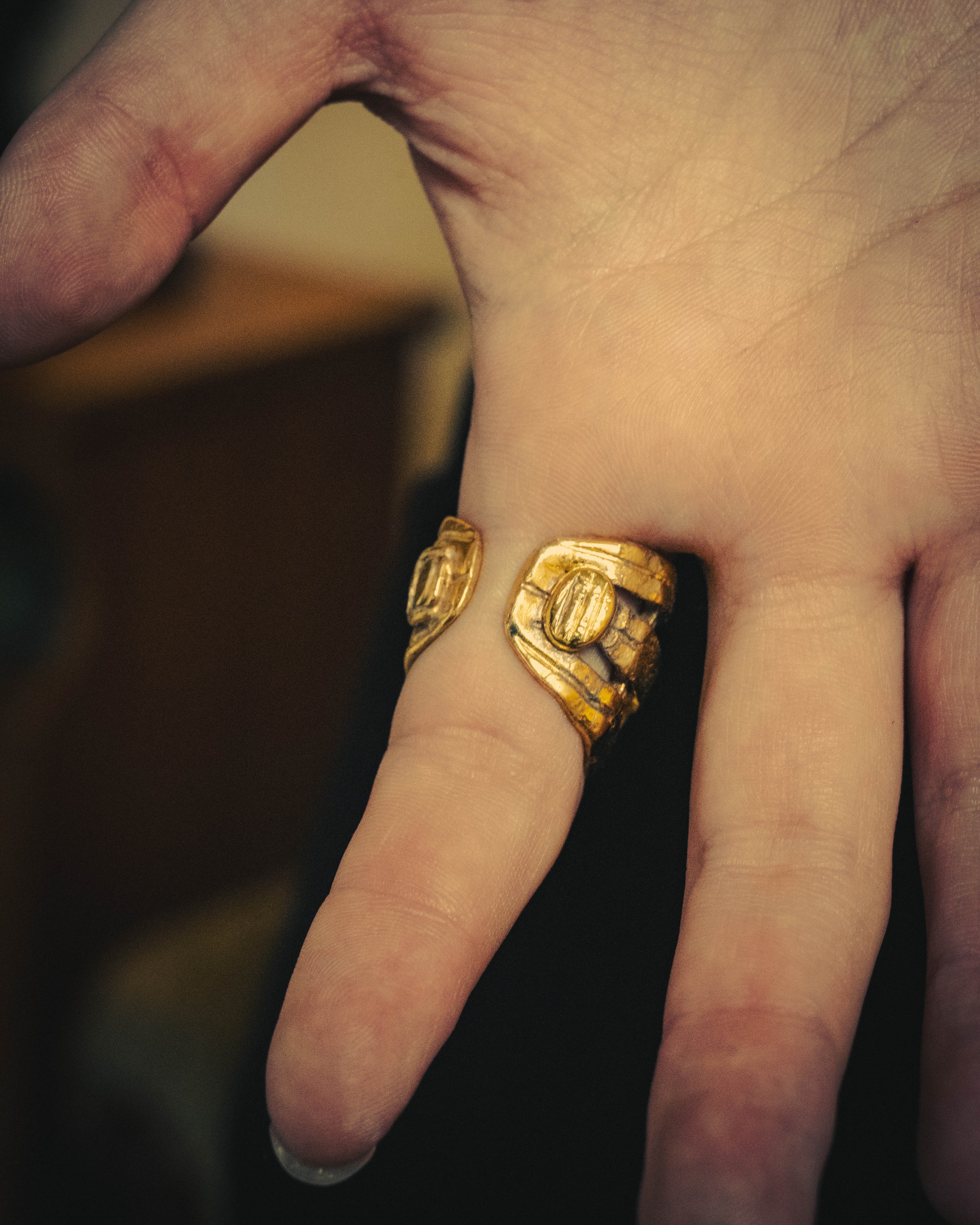 -SPECIAL- “CHANEL” 1996 Spring Collection Lattice CC wide band ring