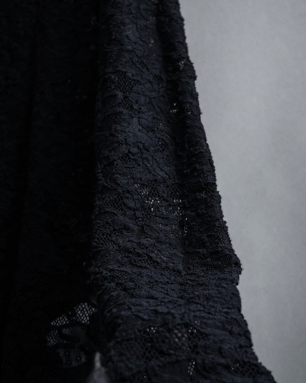 "COMME des GARCONS" 20SS Floral motif lace pullover