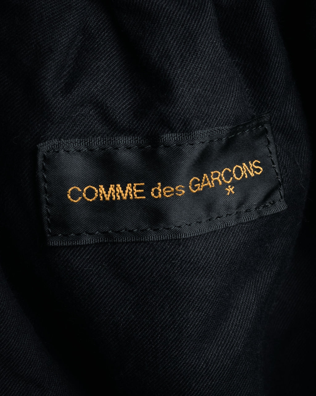 “COMME des GARÇONS” 2005 AW Velvet lace circle handle bag