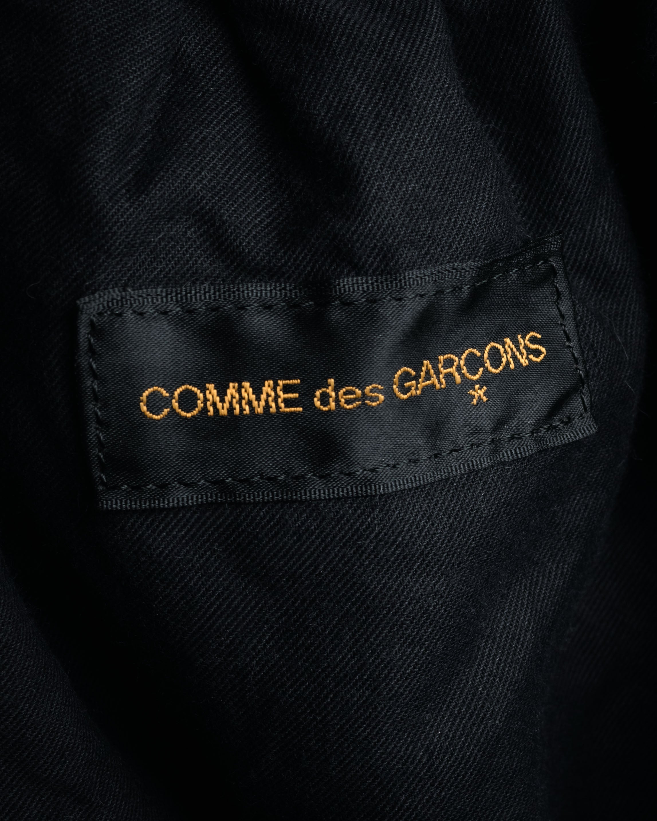 “COMME des GARÇONS” 2005 AW Velvet lace circle handle bag