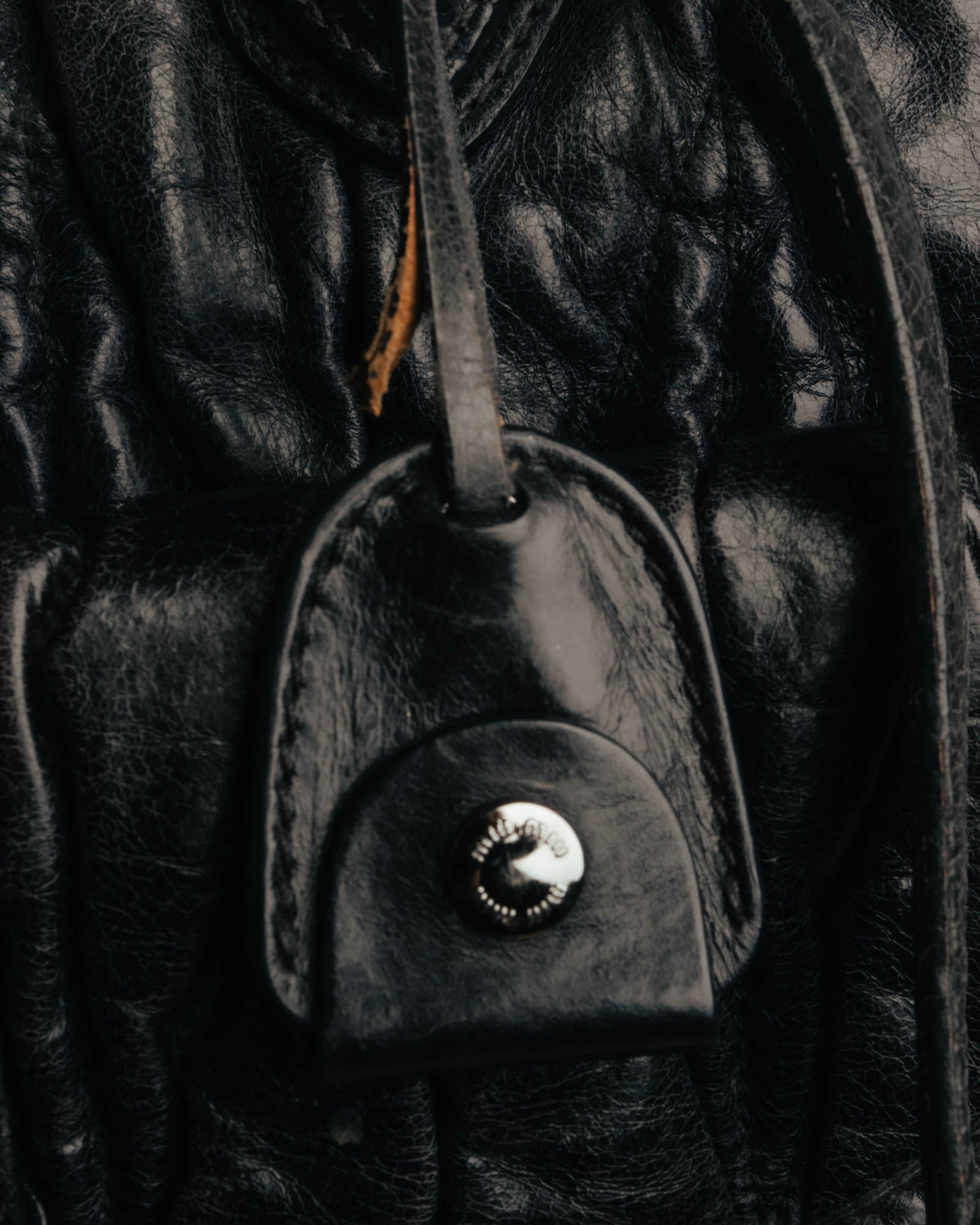 -SPECIAL- "MIU MIU" 00's-10's Glossy gathered leather handbag