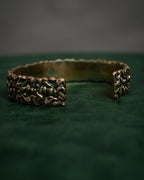 “GUCCI” 2010’s organic relief cuff bracelet