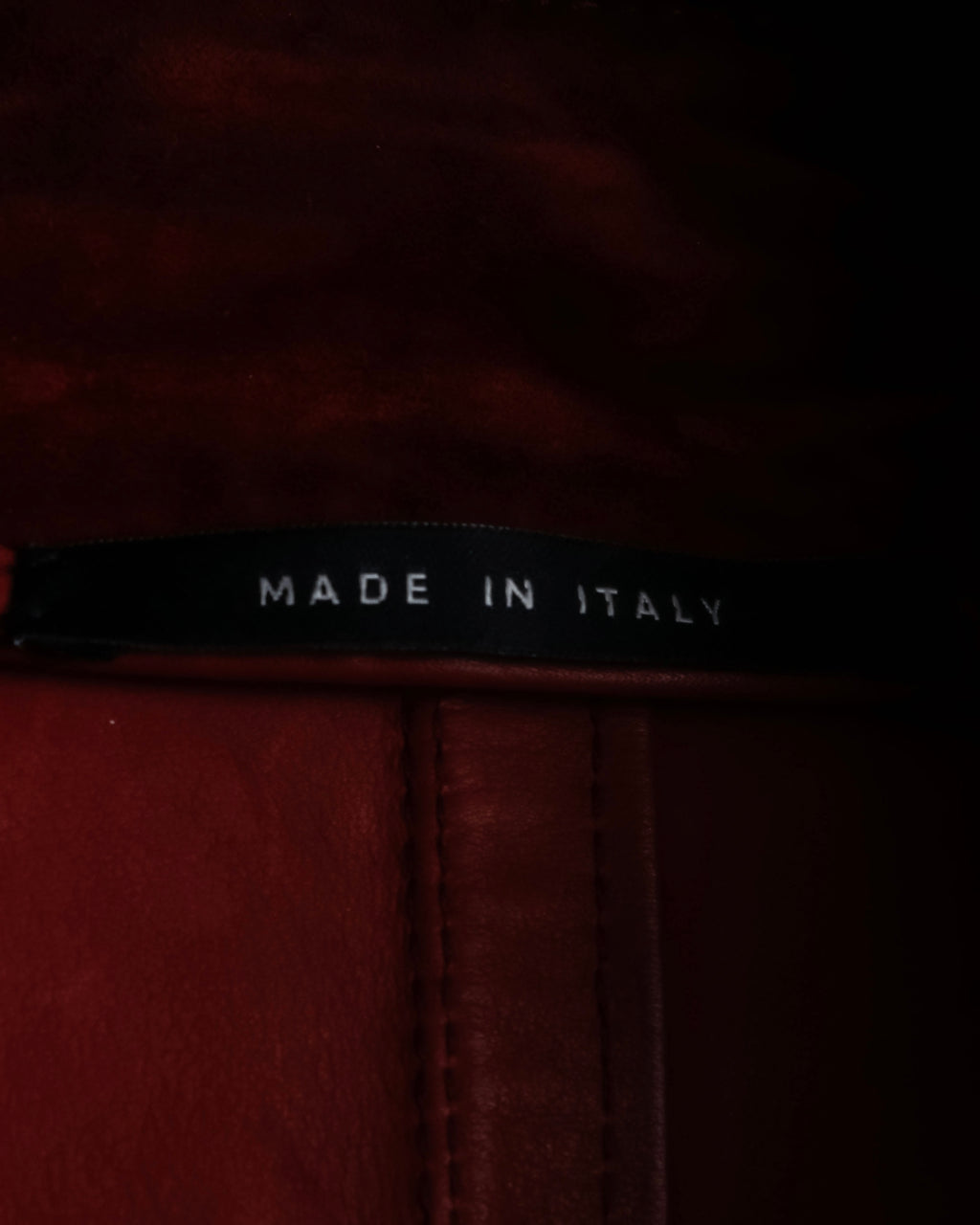 "GUCCI" 1990’s Tom Ford period deep red color suede long trench coat