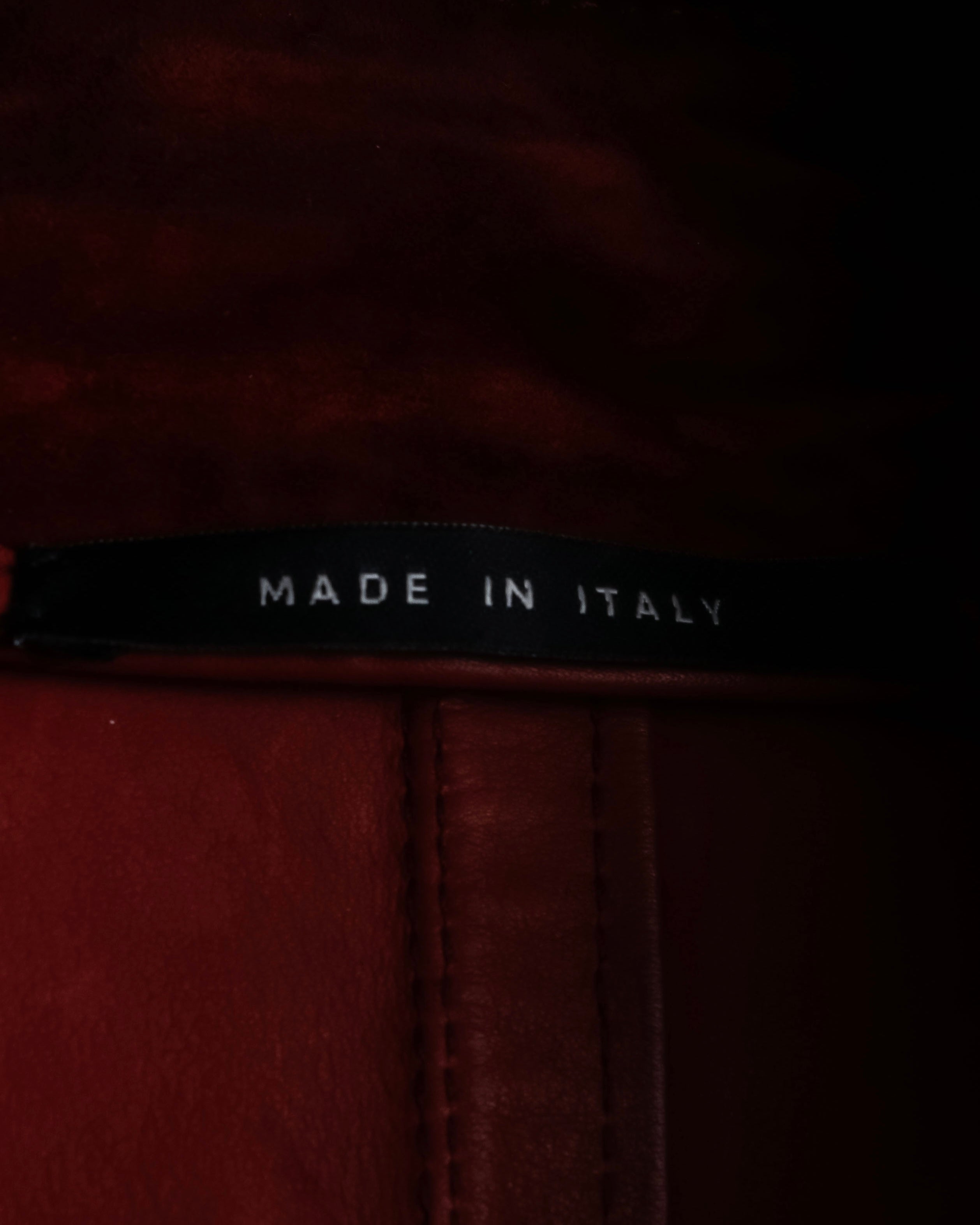 "GUCCI" 1990’s Tom Ford period deep red color suede long trench coat