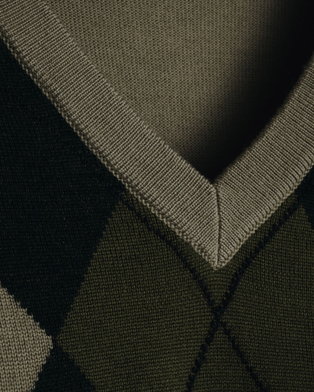 "BURBERRY" 00’s classic argyle v-neck wool knit