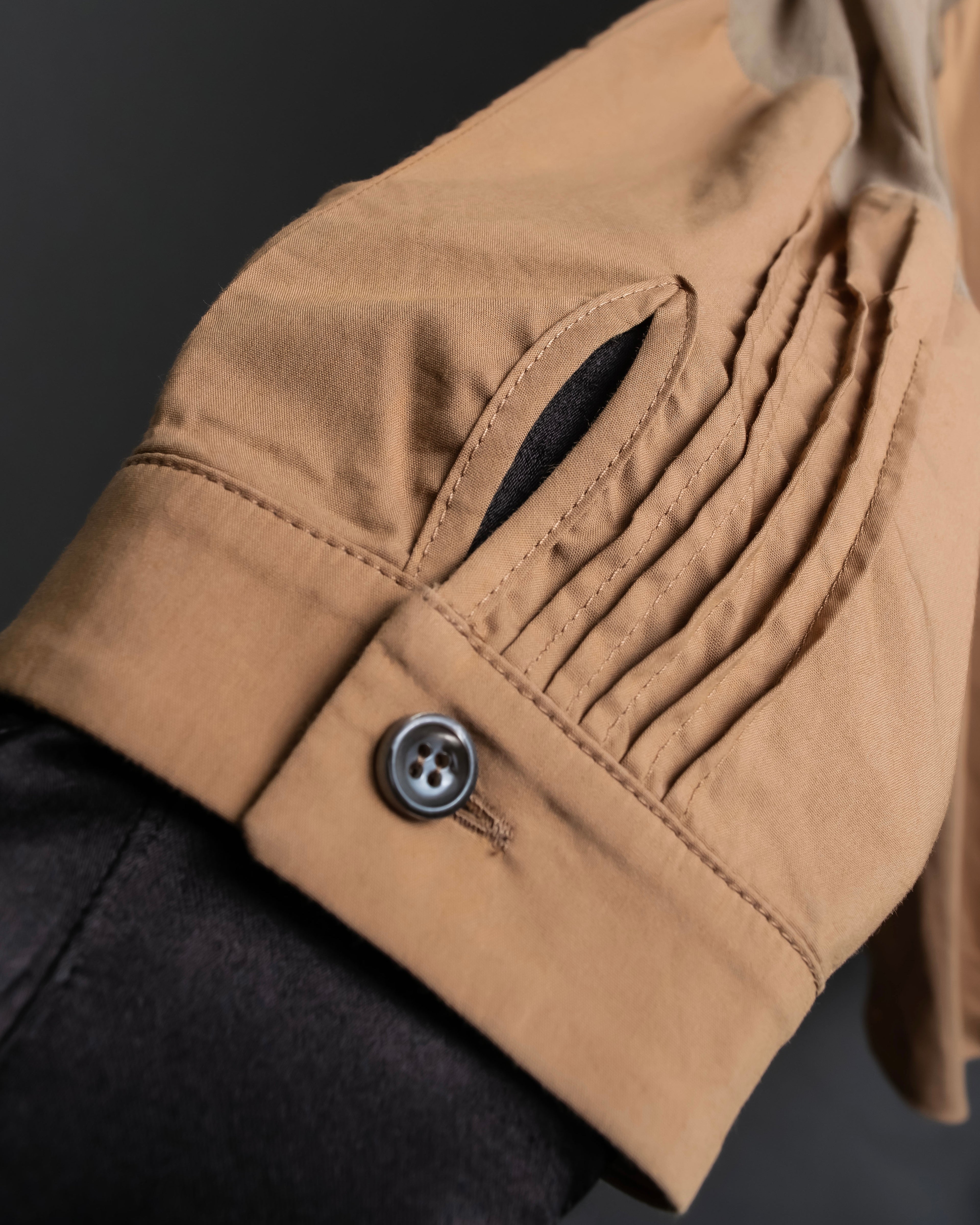 "N21 NUMEROVENTUNO" Switching design concealed shirt