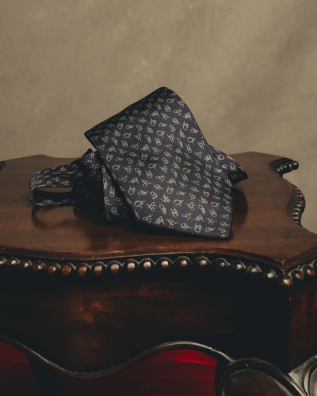 "Hermès" 80's-90's Classic jacquard silk necktie