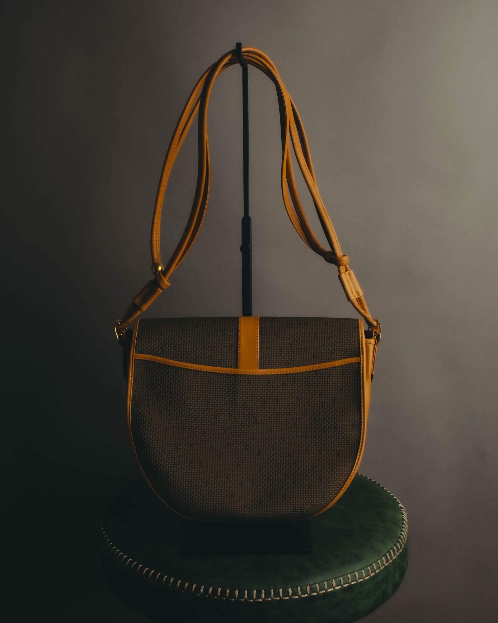 "Yves Saint Laurent" 70's-90's Woven leather shoulder bag
