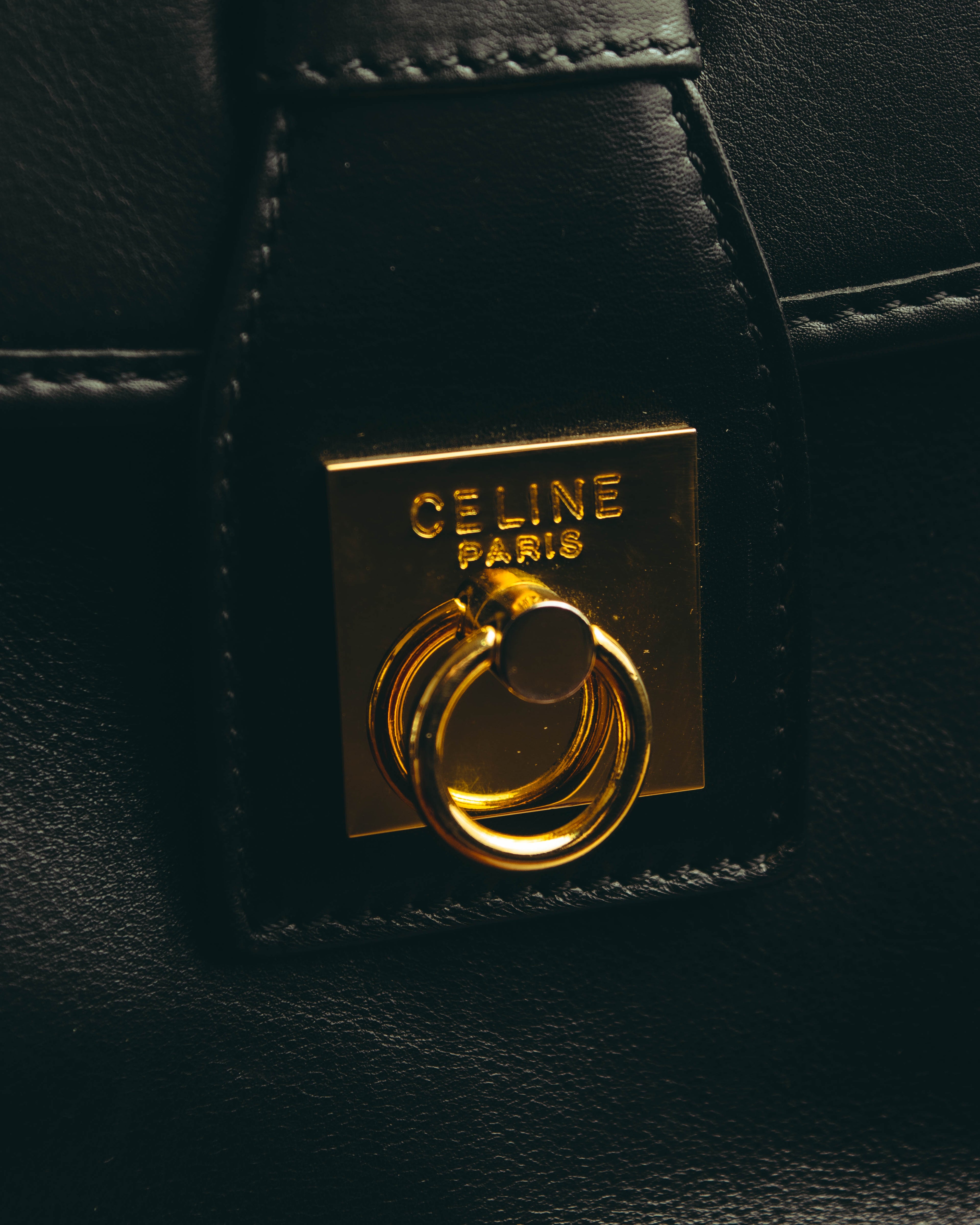 “CELINE” 90’s-00’s Ring lock leather shoulder bag