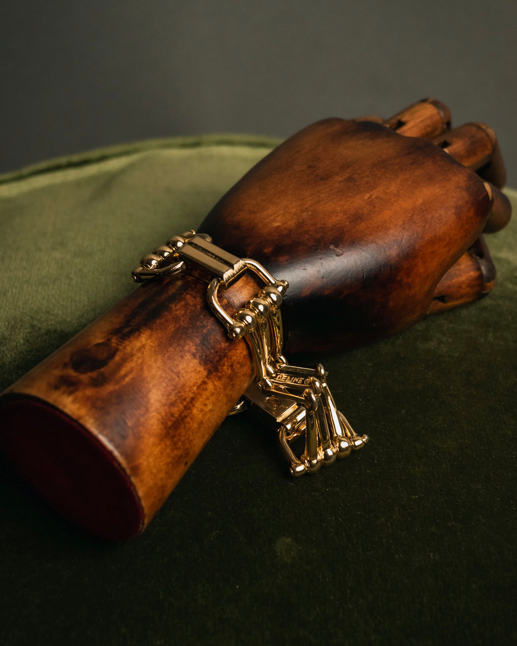 “CELINE” 2019-2024 Gold maillon horsebit bracelet
