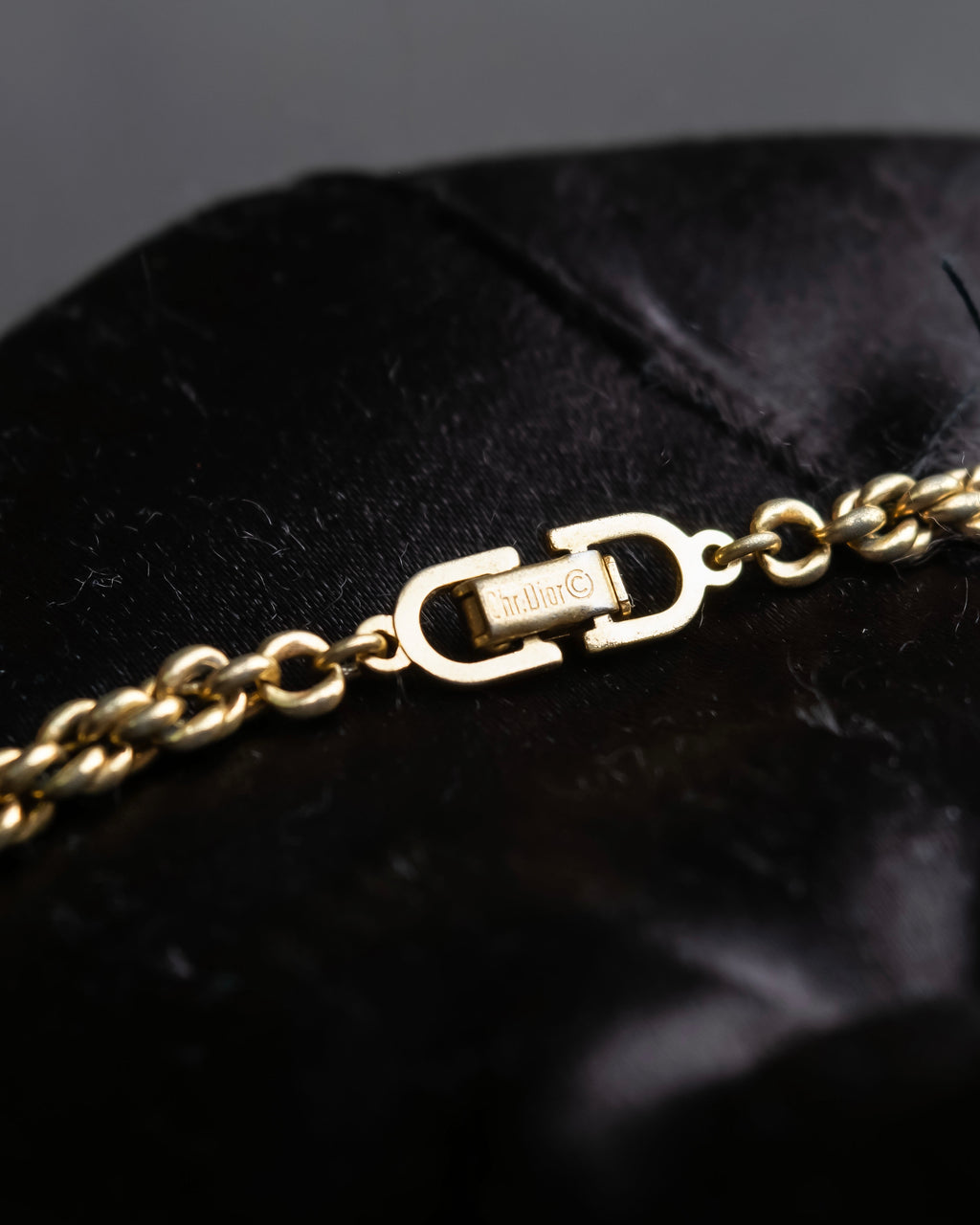 “Christian Dior” beautiful thick gold chain necklace