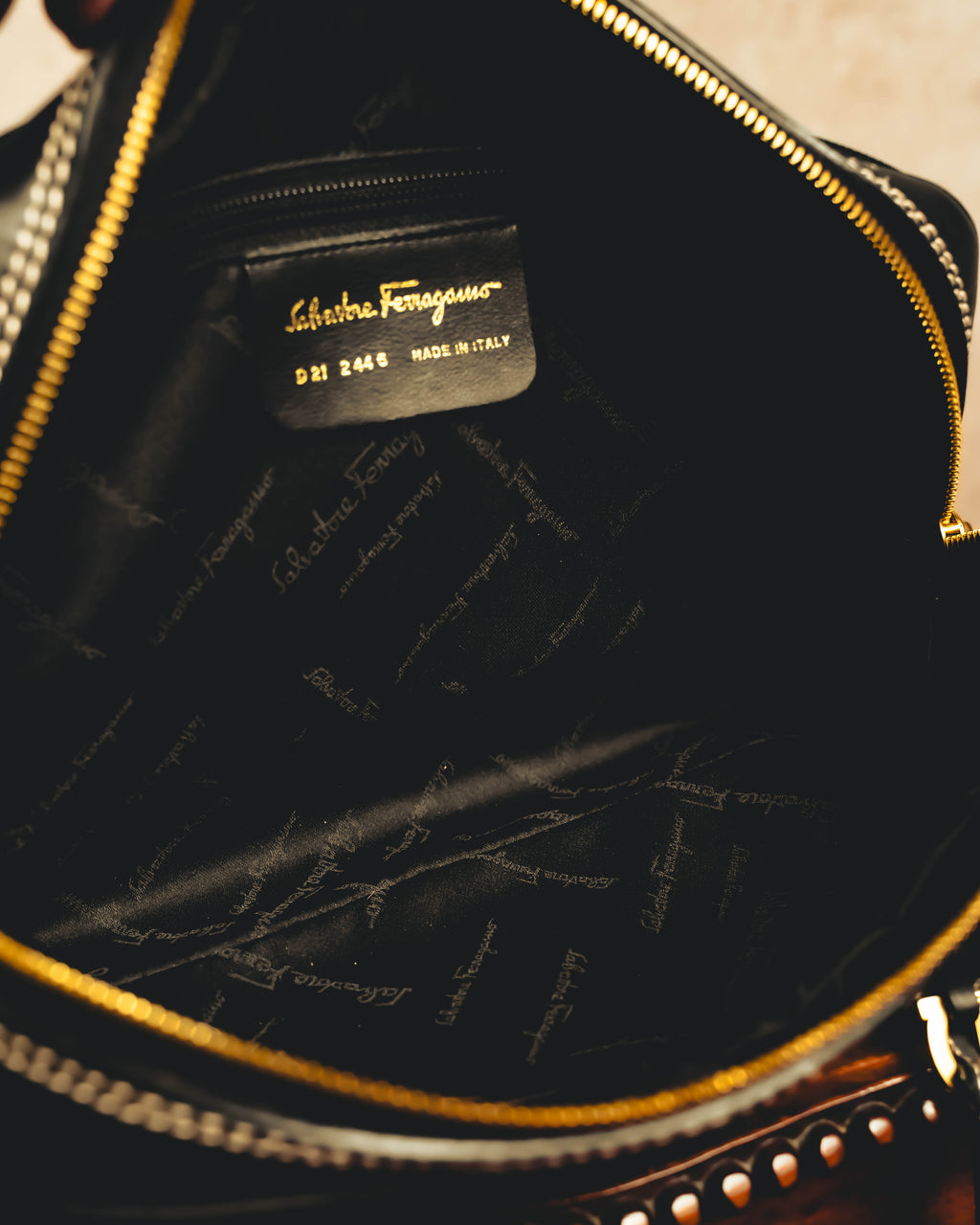 “Salvatore Ferragamo” 90’s-00’s Gancini-detail textured canvas shoulder bag