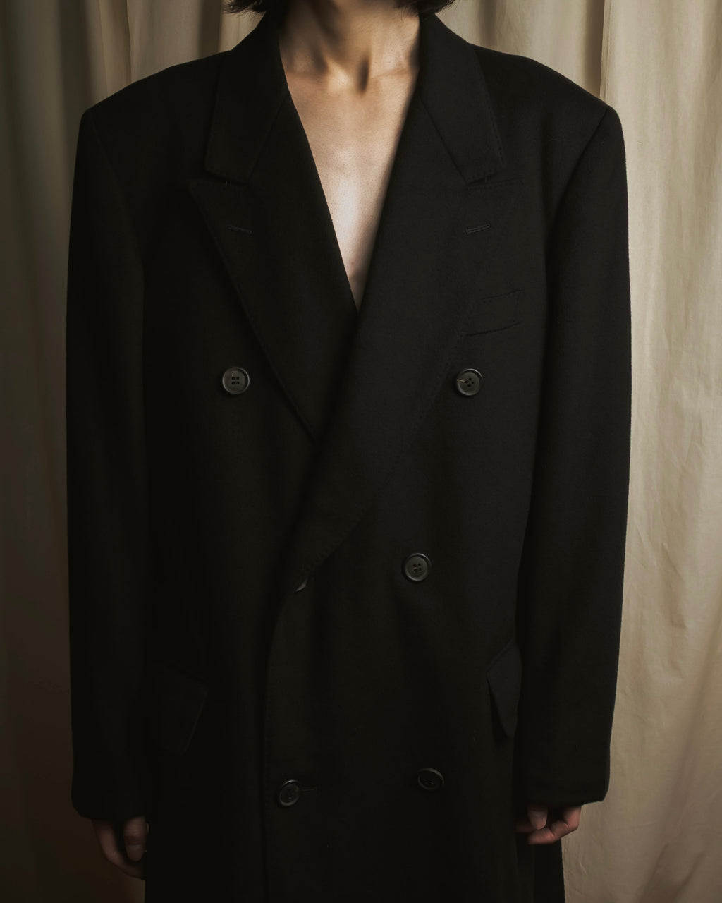 Abrigo doble botonadura de lana de los años 90 de YVES SAINT LAURENT
