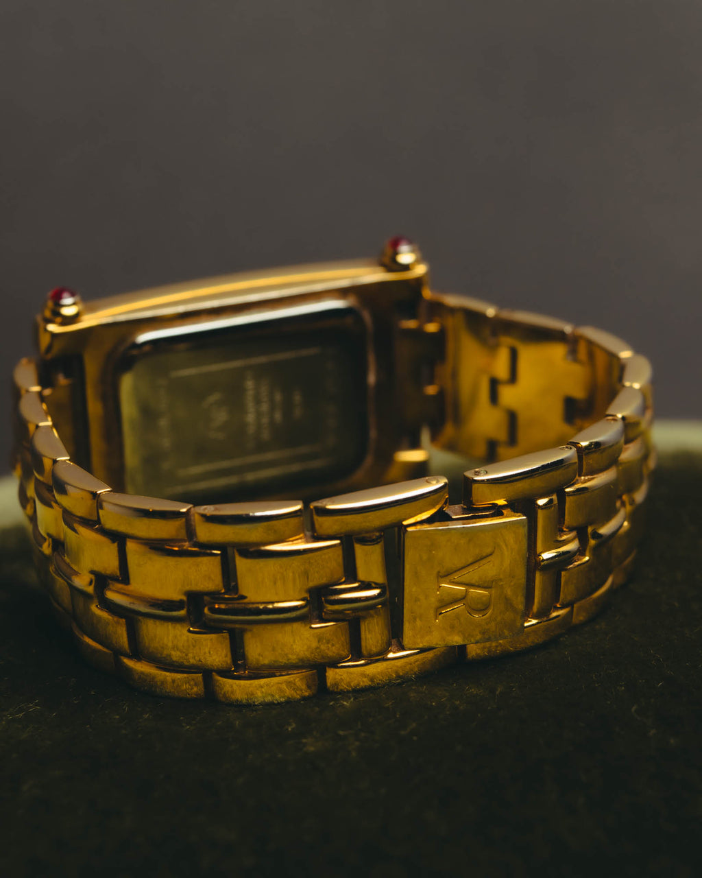 "VALENTINO ROLENTA" 90's-00's Decorative rhinestone quartz watch