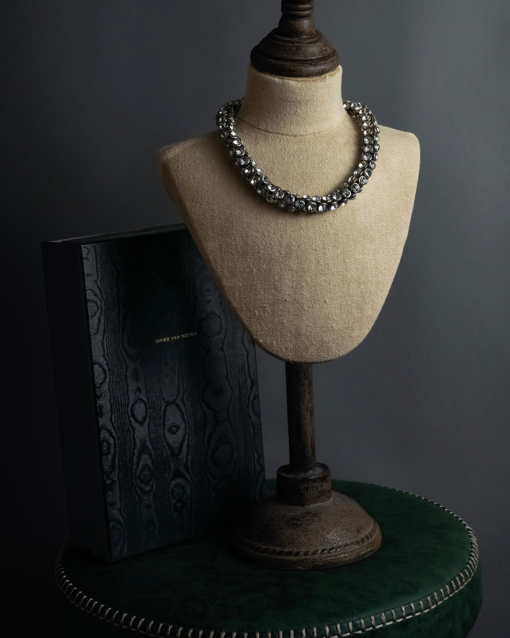 "DRIES VAN NOTTEN" 2022's Double crystal detail magnetic choker