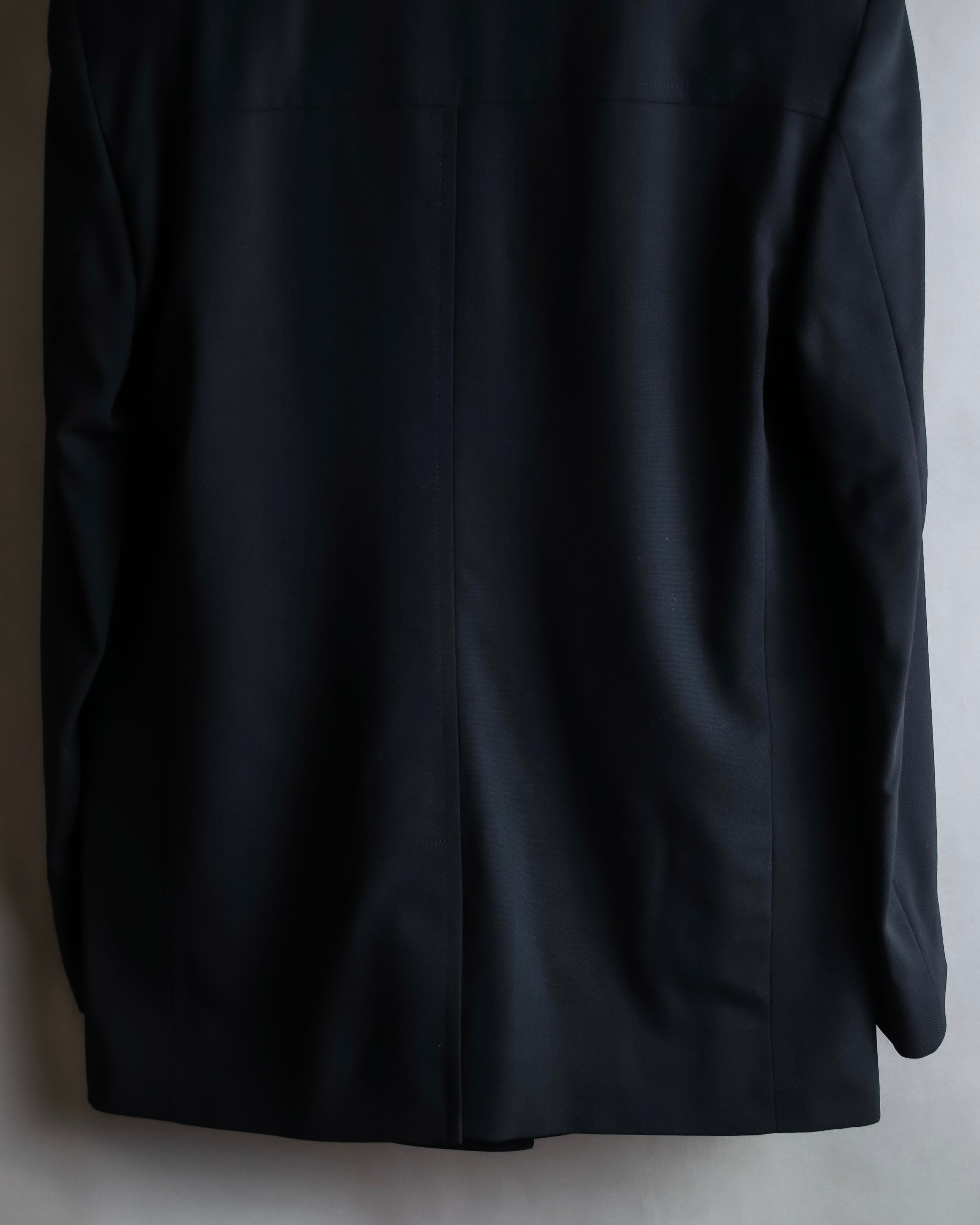 "GUCCI" 90's Beautiful draping fly-front tailored jacket