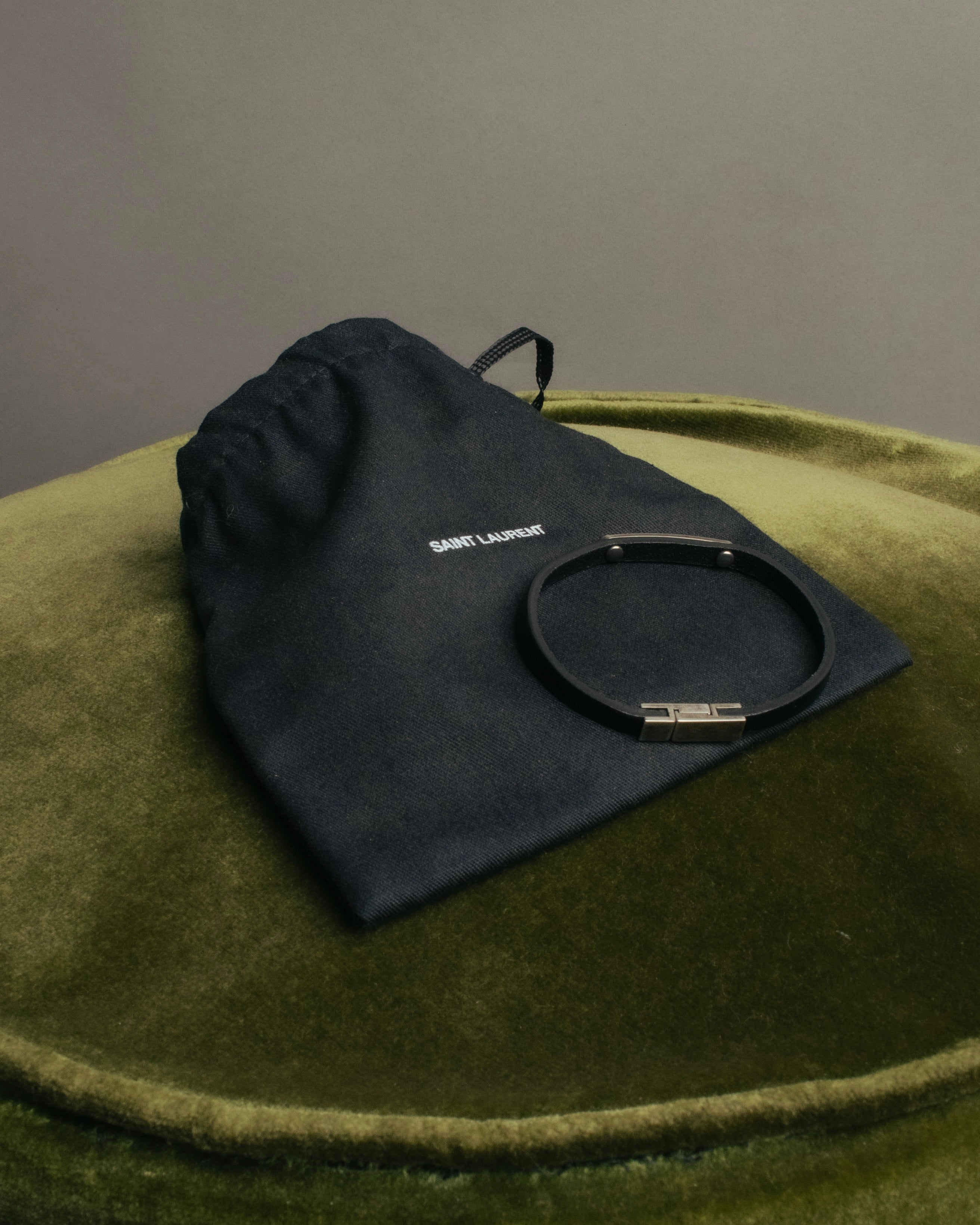 "Saint Laurent" 10's ID metal plate leather bracelet