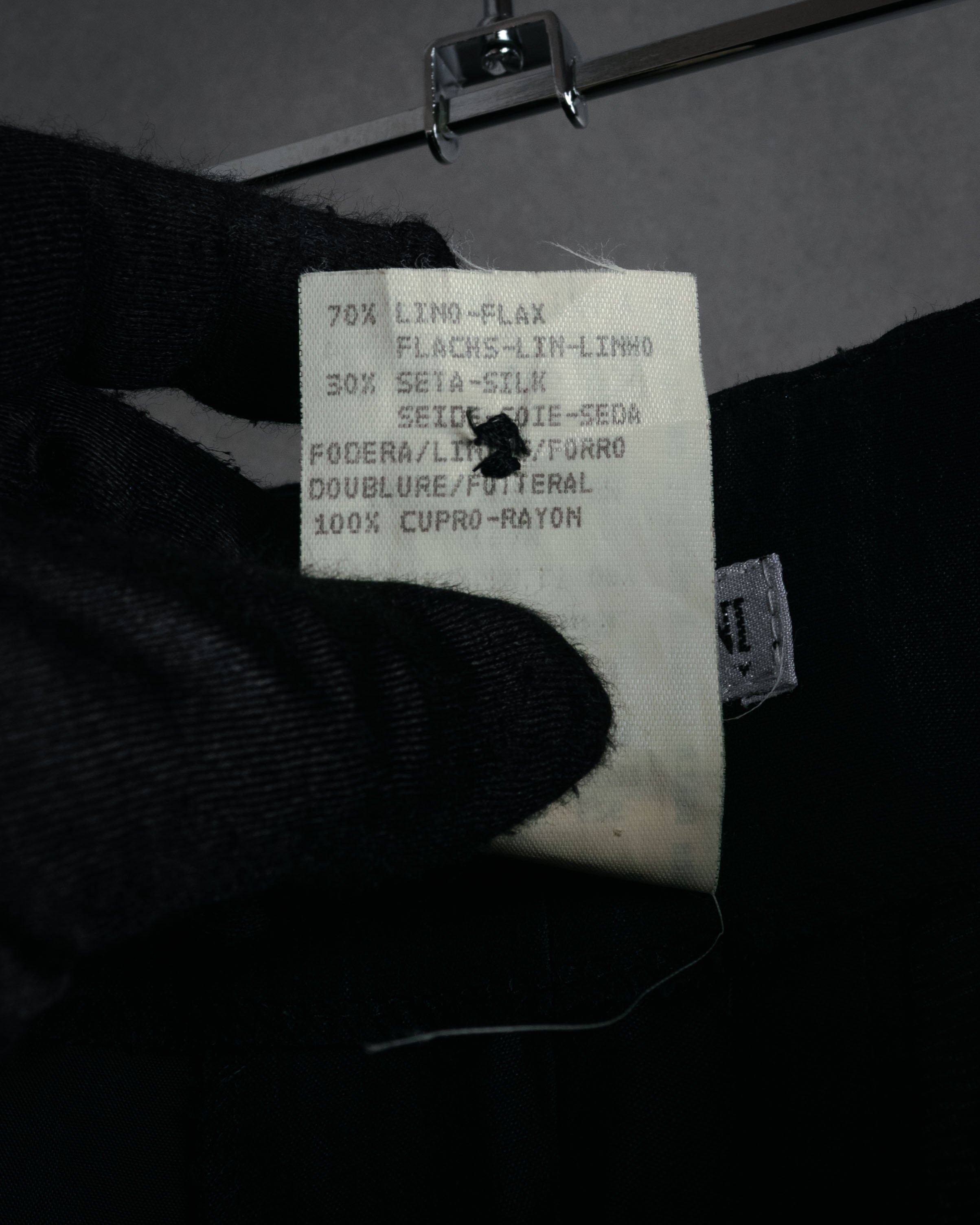 “EMPORIO ARMANI” 90’s-00’s Fluid wide trousers