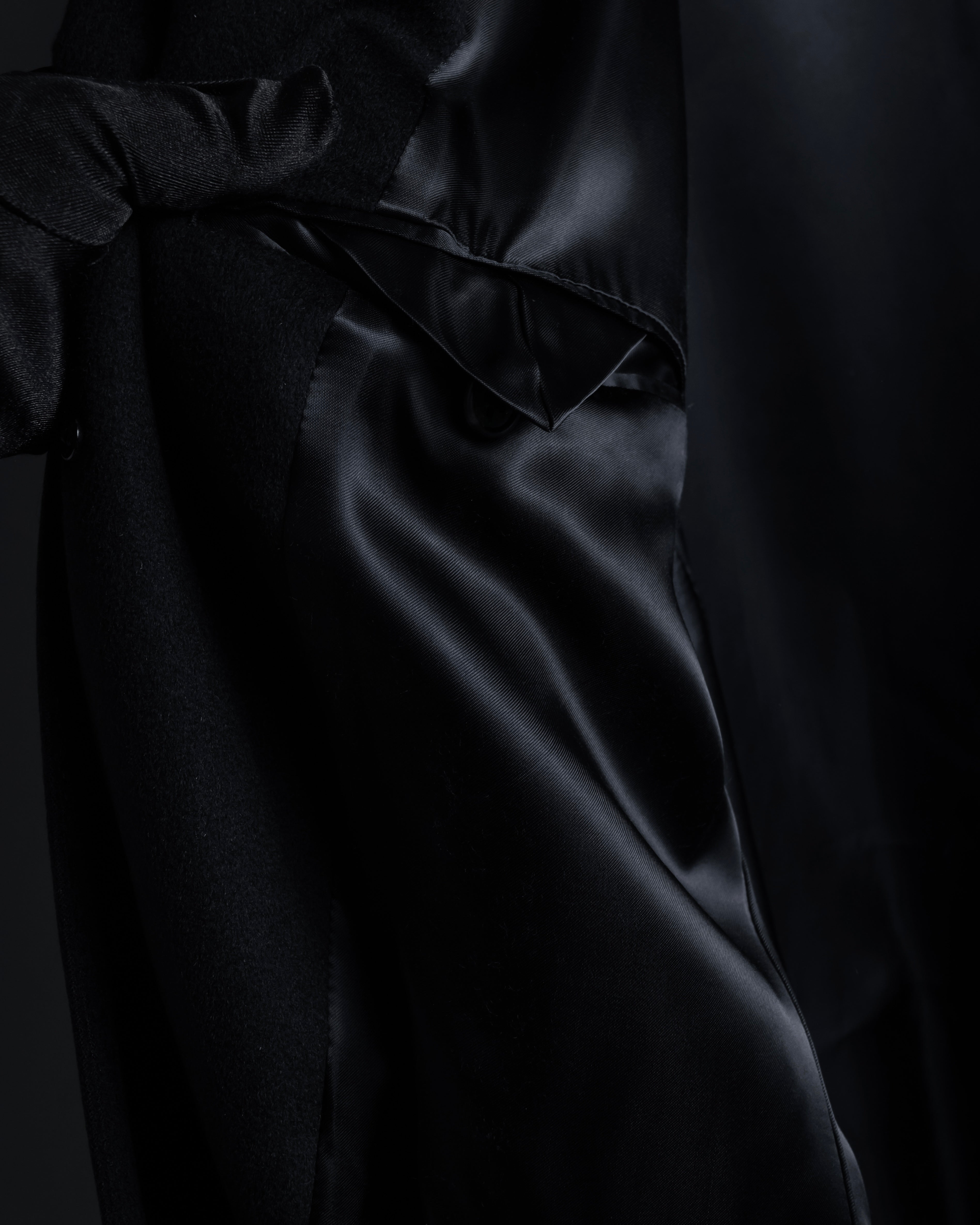 "BELLUMORE／ANTONIO FUSCO"
Fly front 100% cashmere chester coat