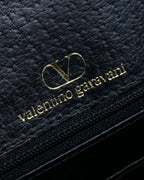 "Valentino Garavani" Gold metal parts design grain leather bag