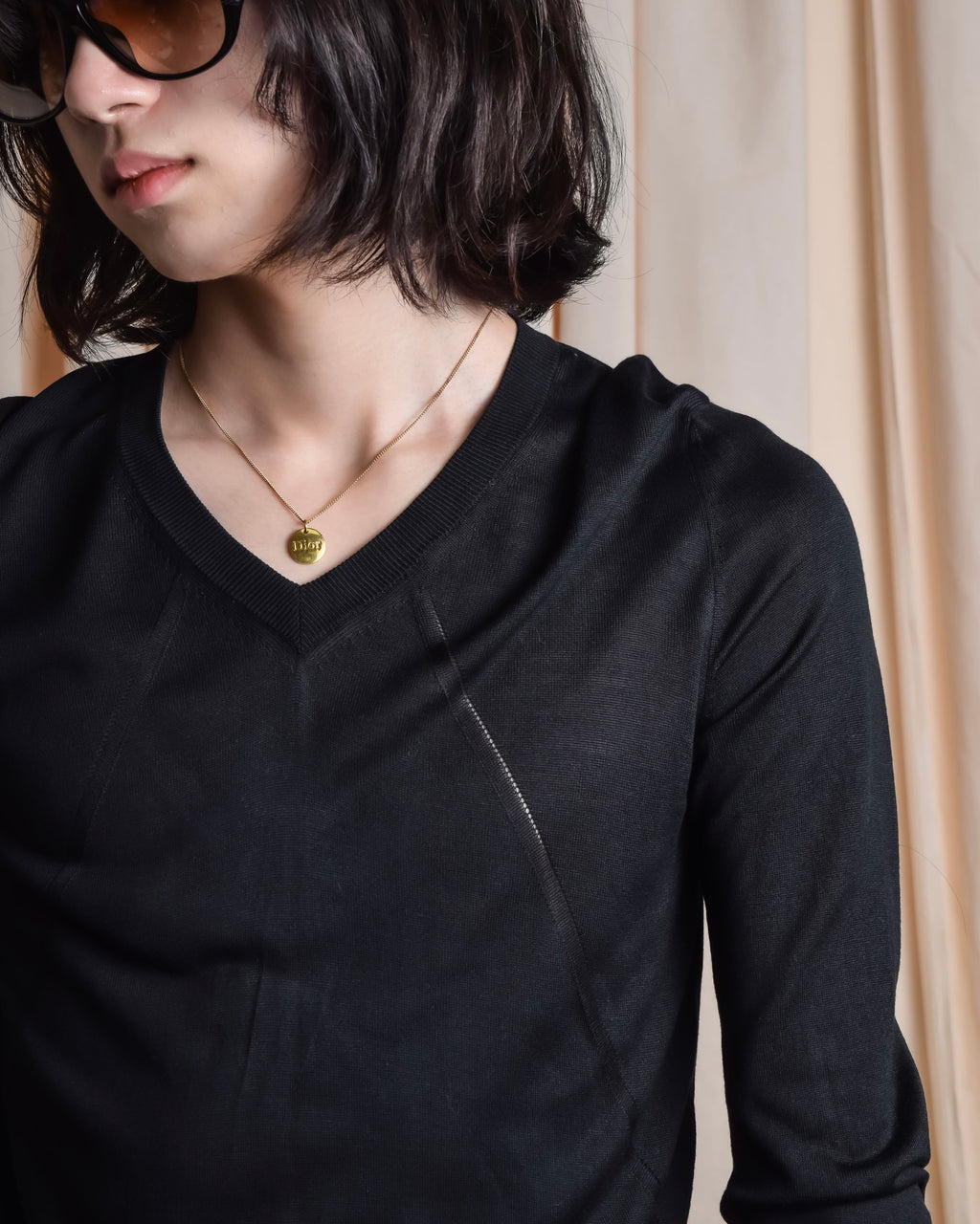 "MAISON MARGIELA" 15SS V-line panel design lightweight knit