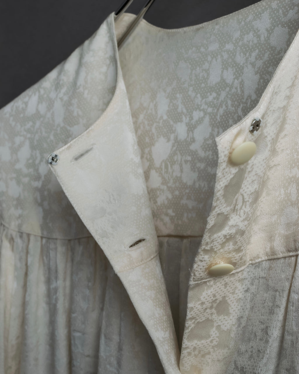 "Christian Dior" Shiny off-white shirt