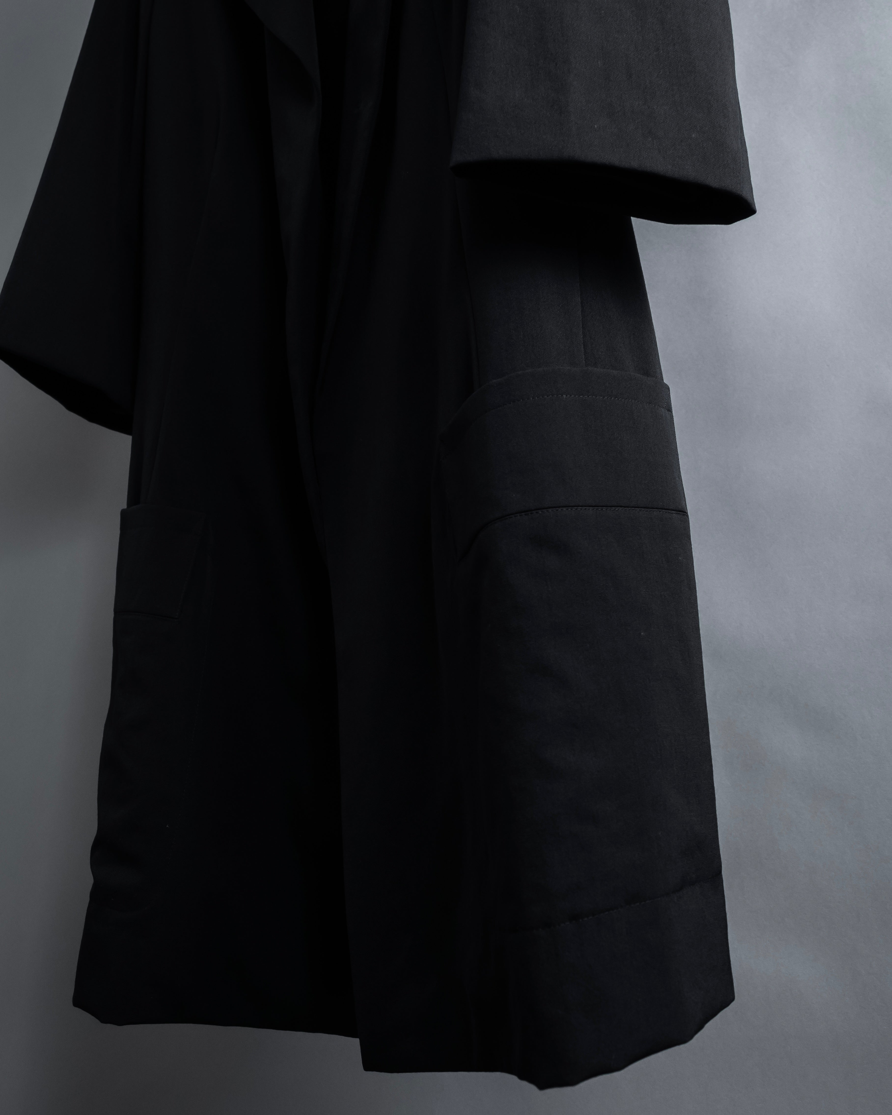 "Y's" Sharp lapel draping tailored coat