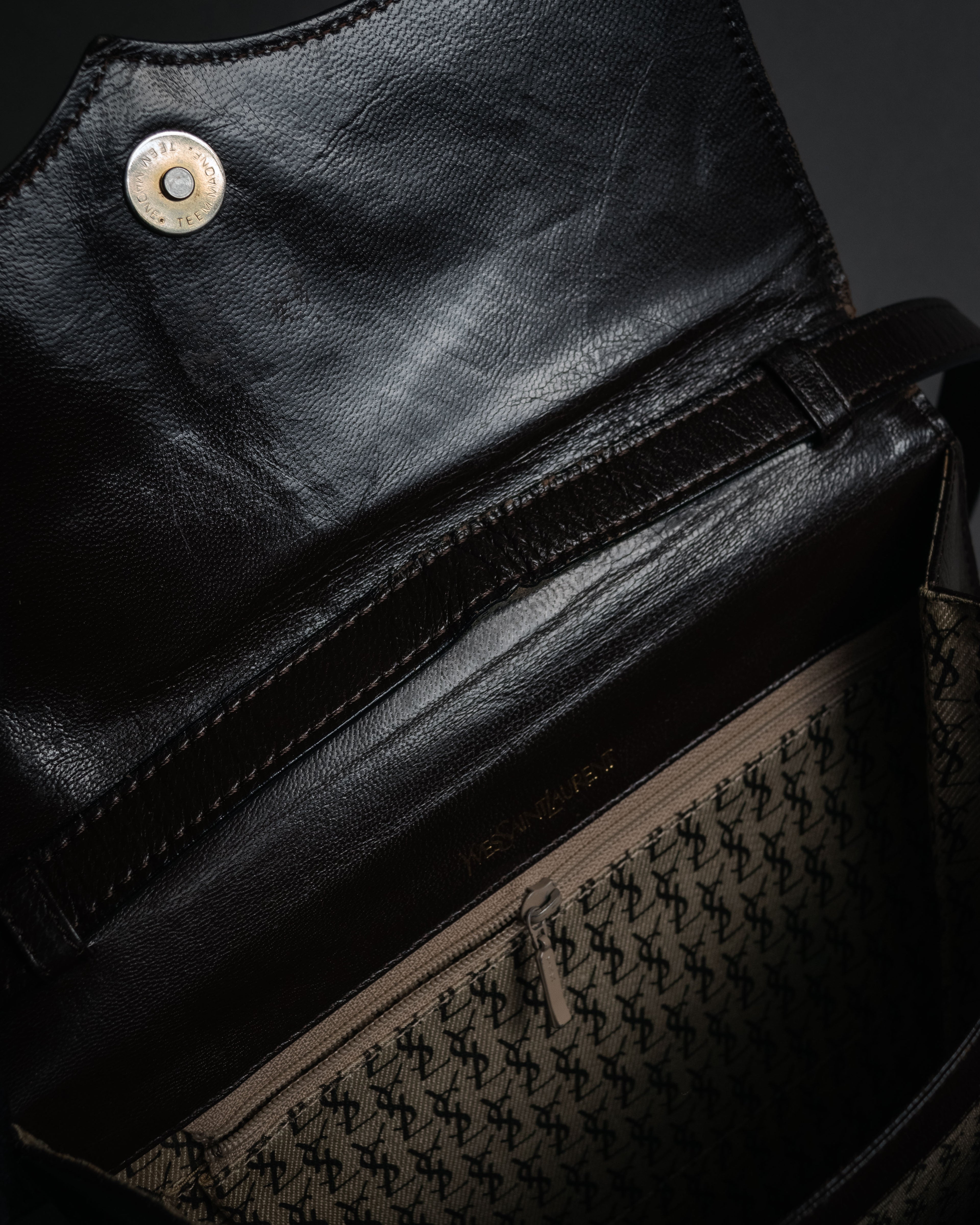 “Yves Saint Laurent” 80’s-90’s Cassandre embossed shoulder bag